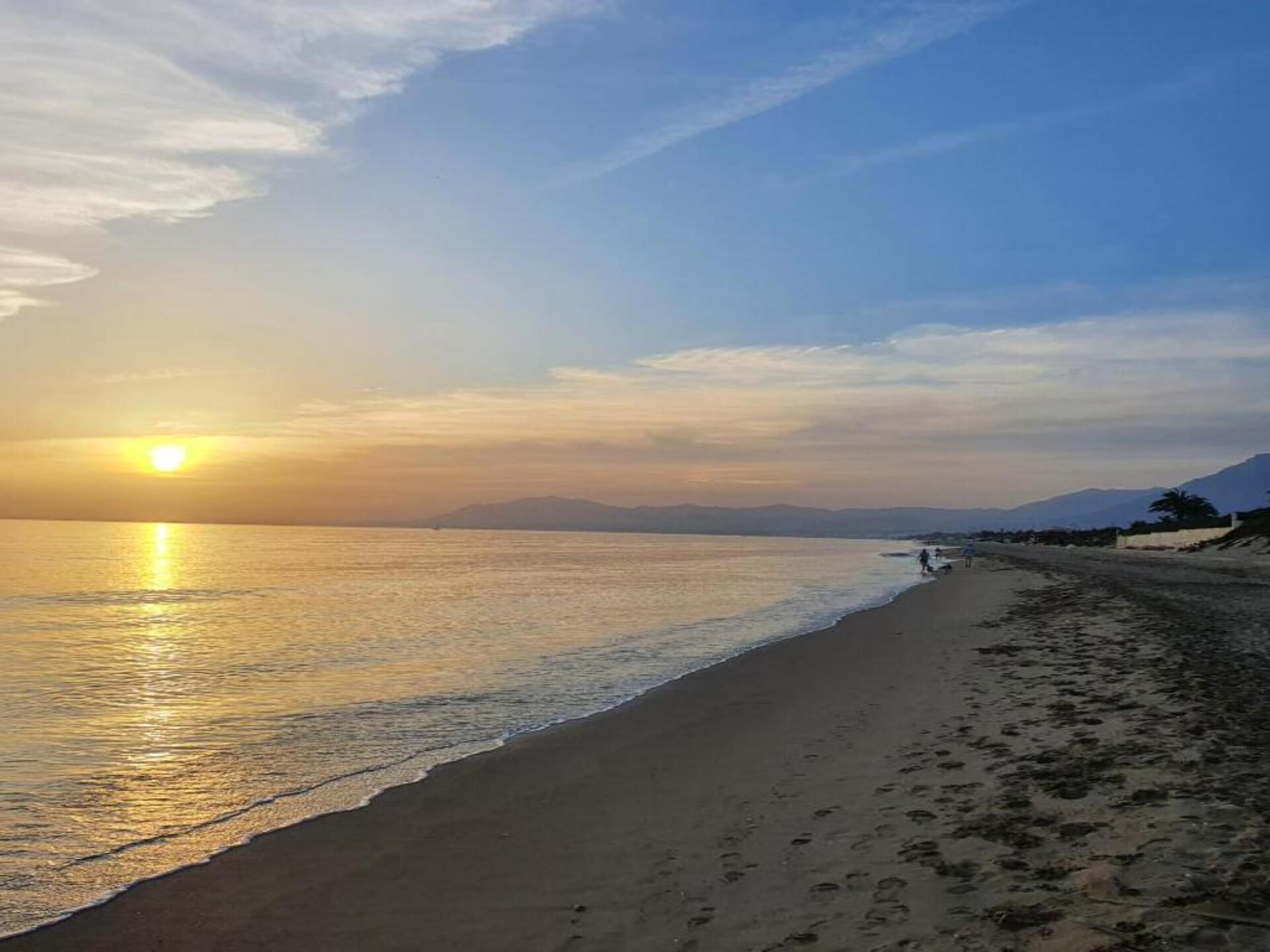Op 400 m van zee: ruim appartement Golden Beach house in Elviria - foto 36