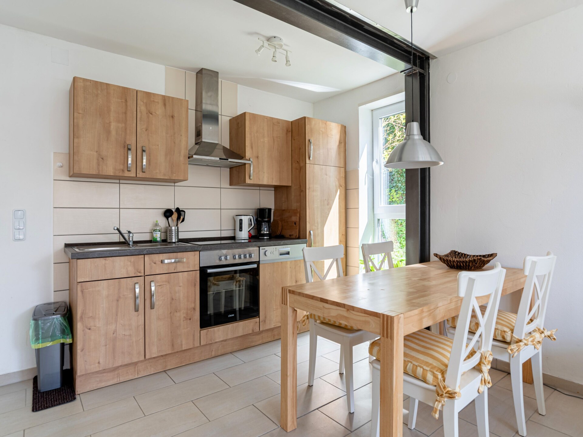 Rustiek appartement aan het meer in Eutin, 50 meter van de waterkant - foto 13