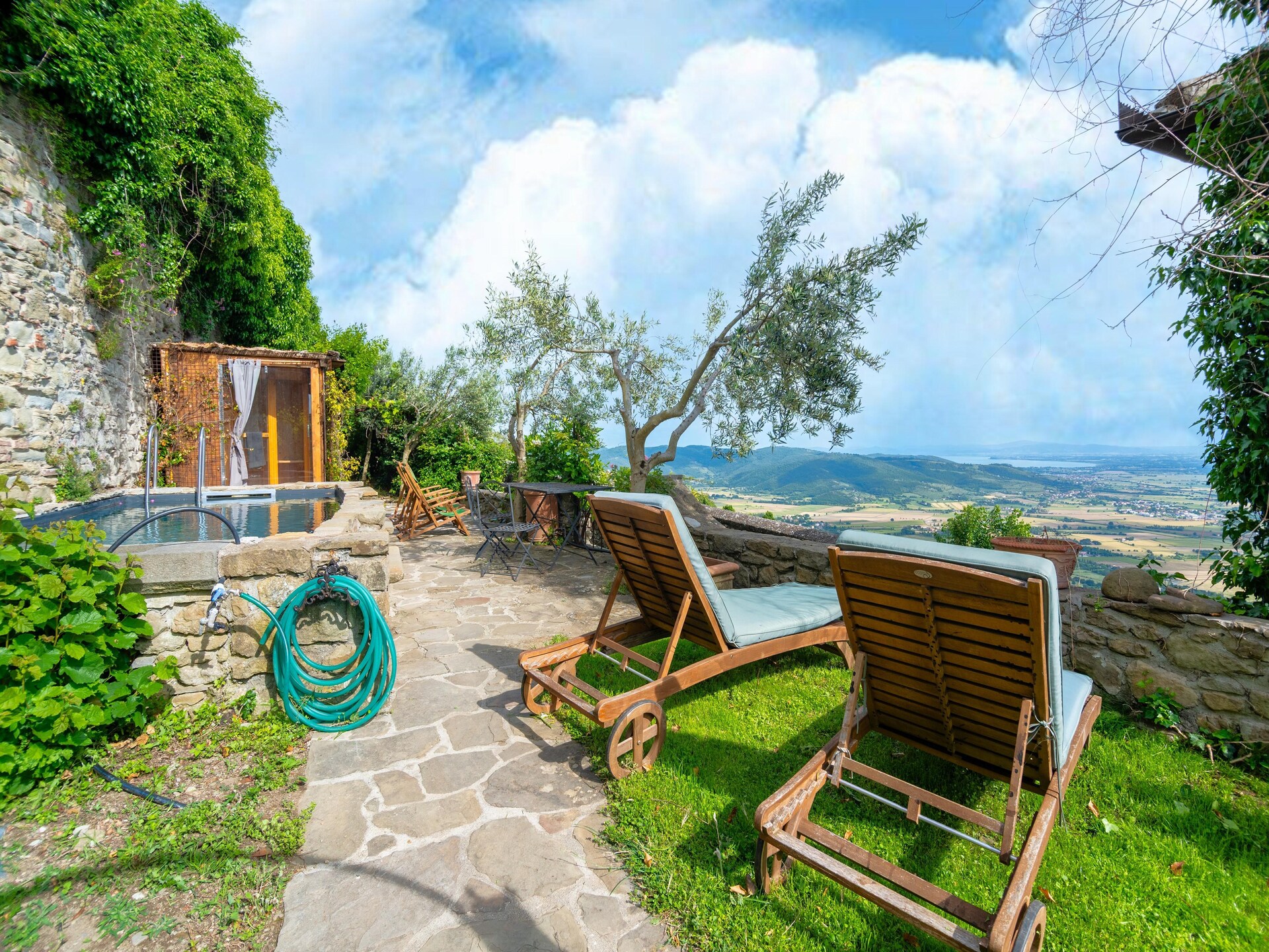 Villa Letizia: authentiek Toscaans stenen huis met wellness en uitzicht op het Trasimeense Meer - foto 28