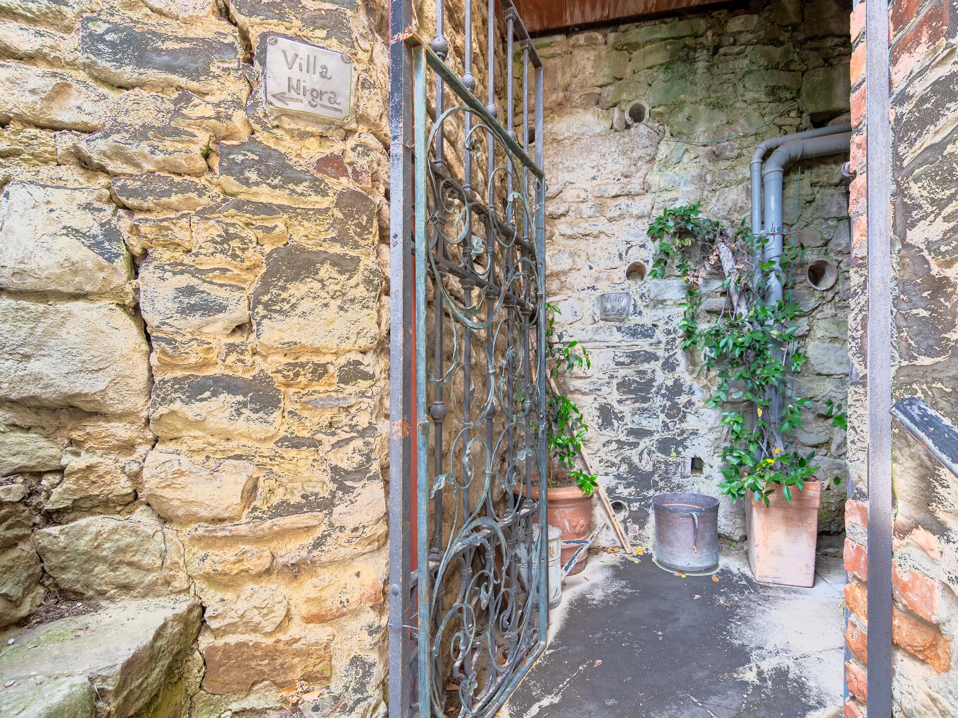 Villa Letizia: authentiek Toscaans stenen huis met wellness en uitzicht op het Trasimeense Meer - foto 4