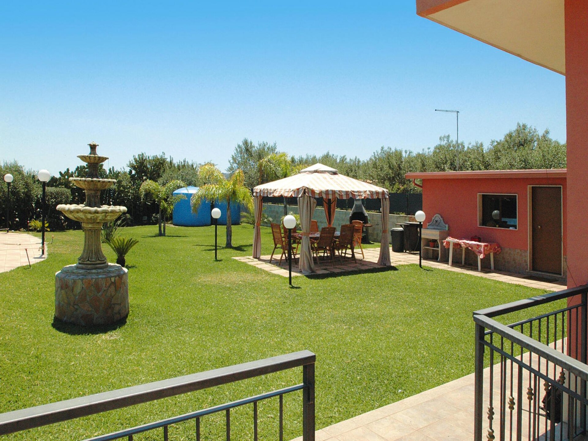 6-persoons vakantiehuis met privézwembad in Siracusa - foto 17