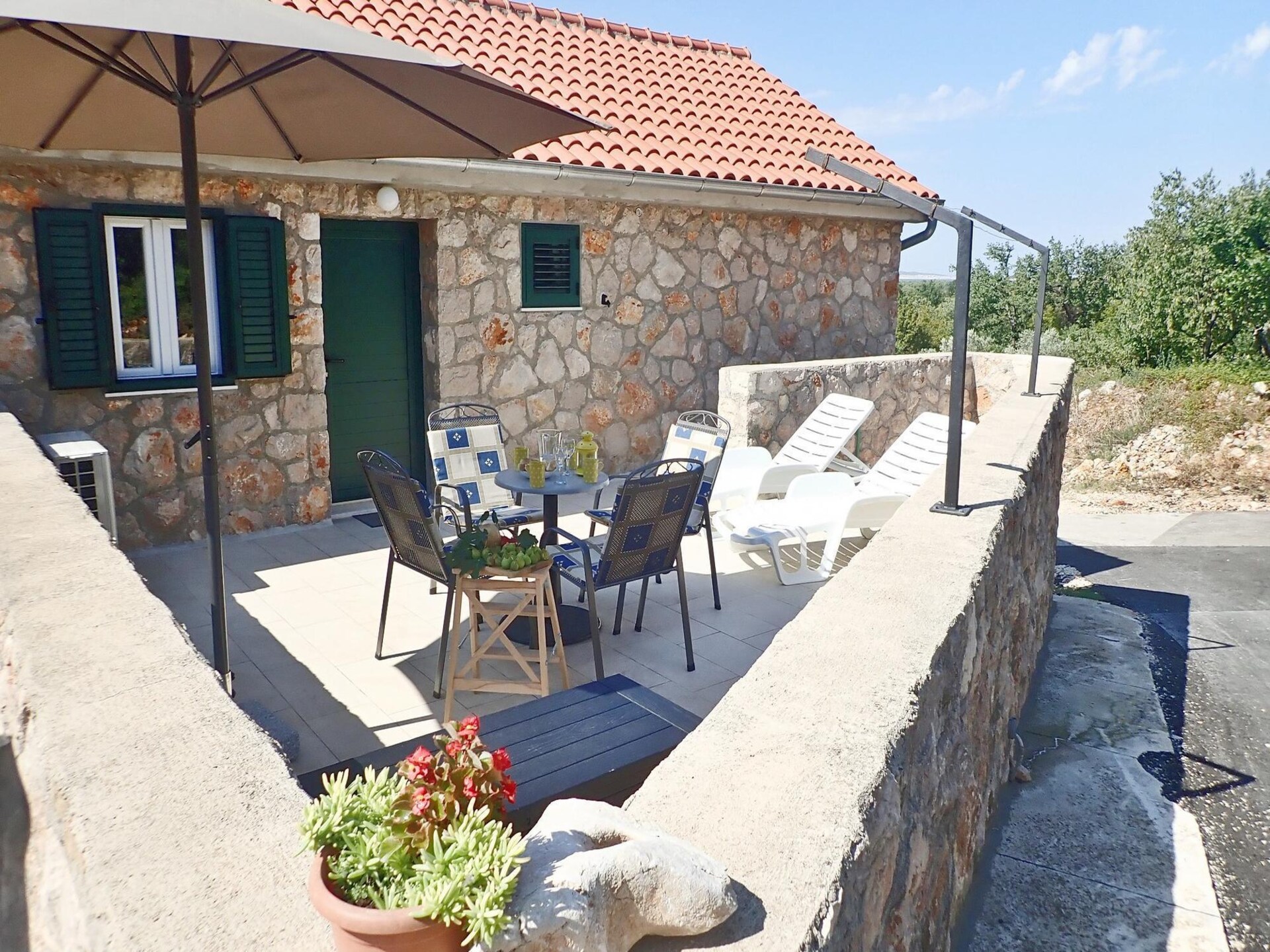 Knus stenen huis bij Nationaal Park Paklenica, 800m van zee - foto 23