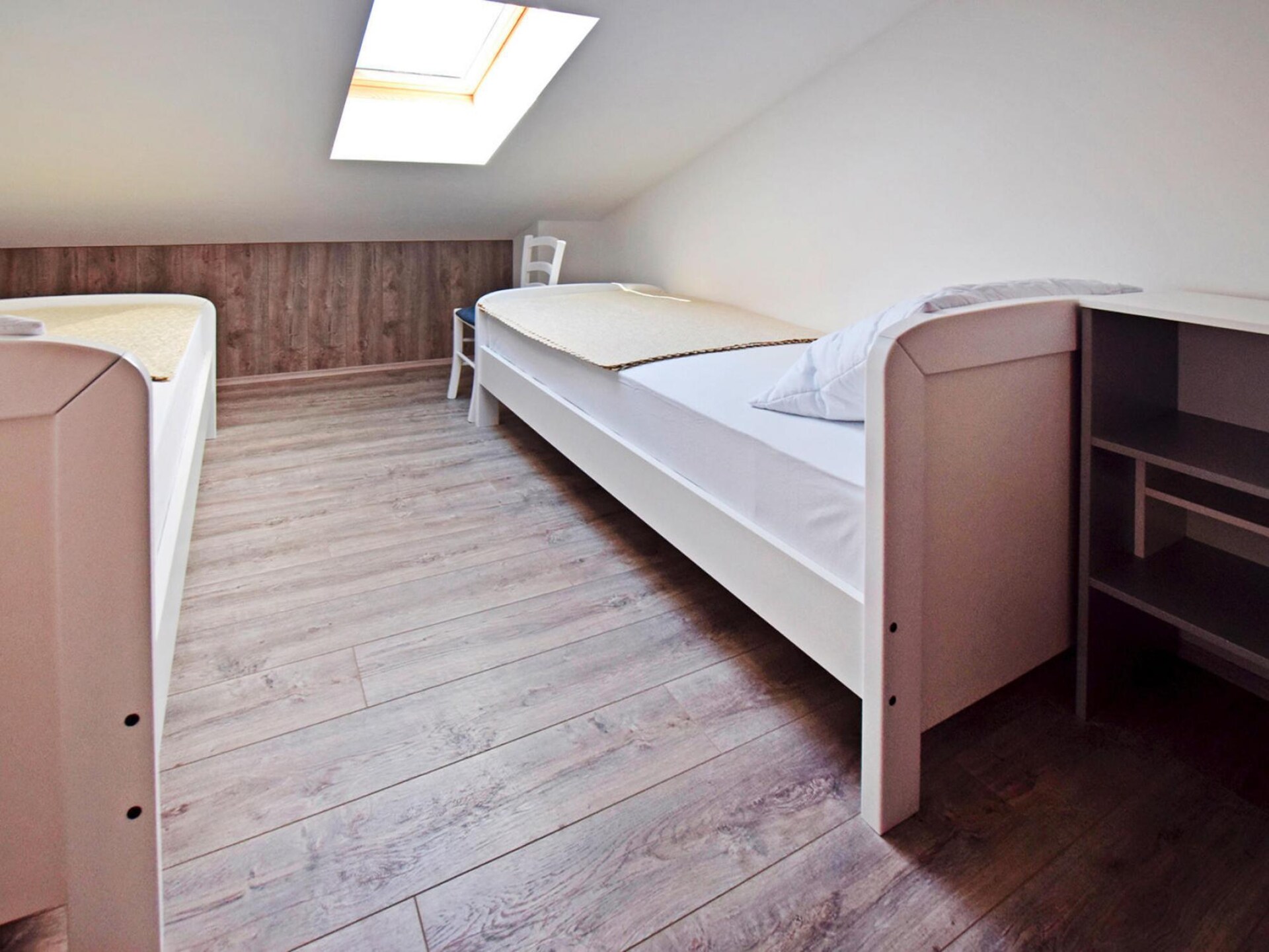 Modern appartement op 200m van zee nabij Paklenica - foto 7