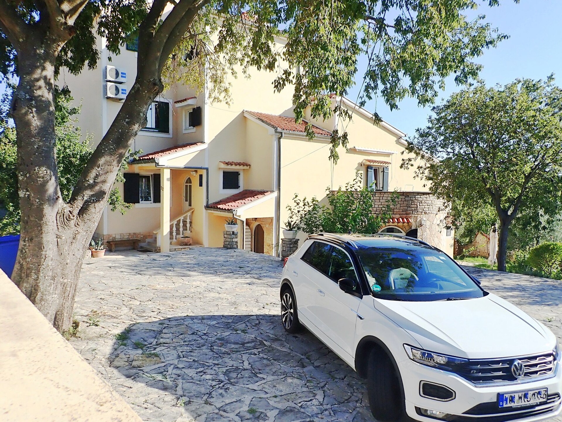 Centraal gelegen appartement in Starigrad Paklenica voor 7 personen - foto 6