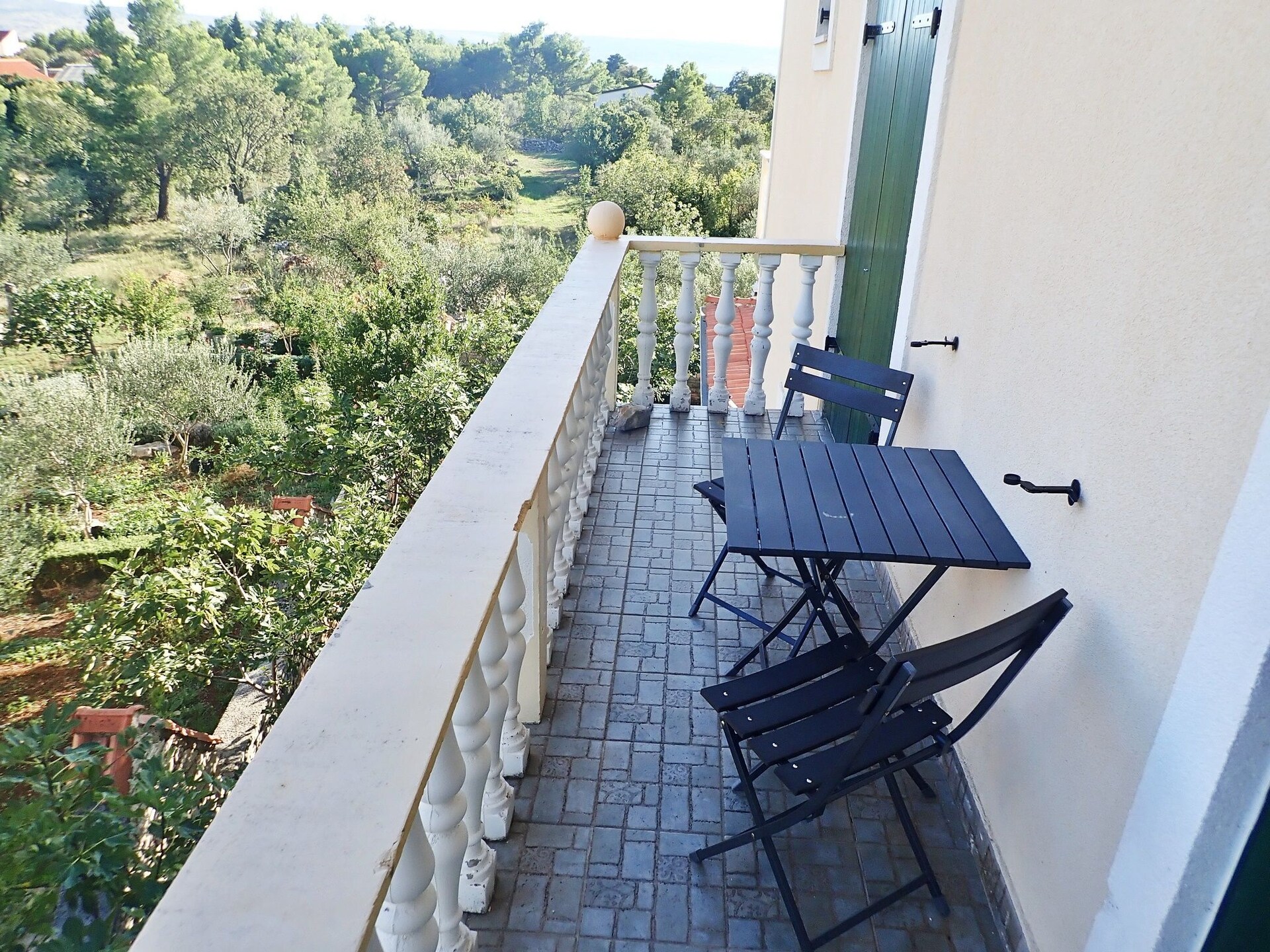 Centraal gelegen appartement in Starigrad Paklenica voor 7 personen - foto 9