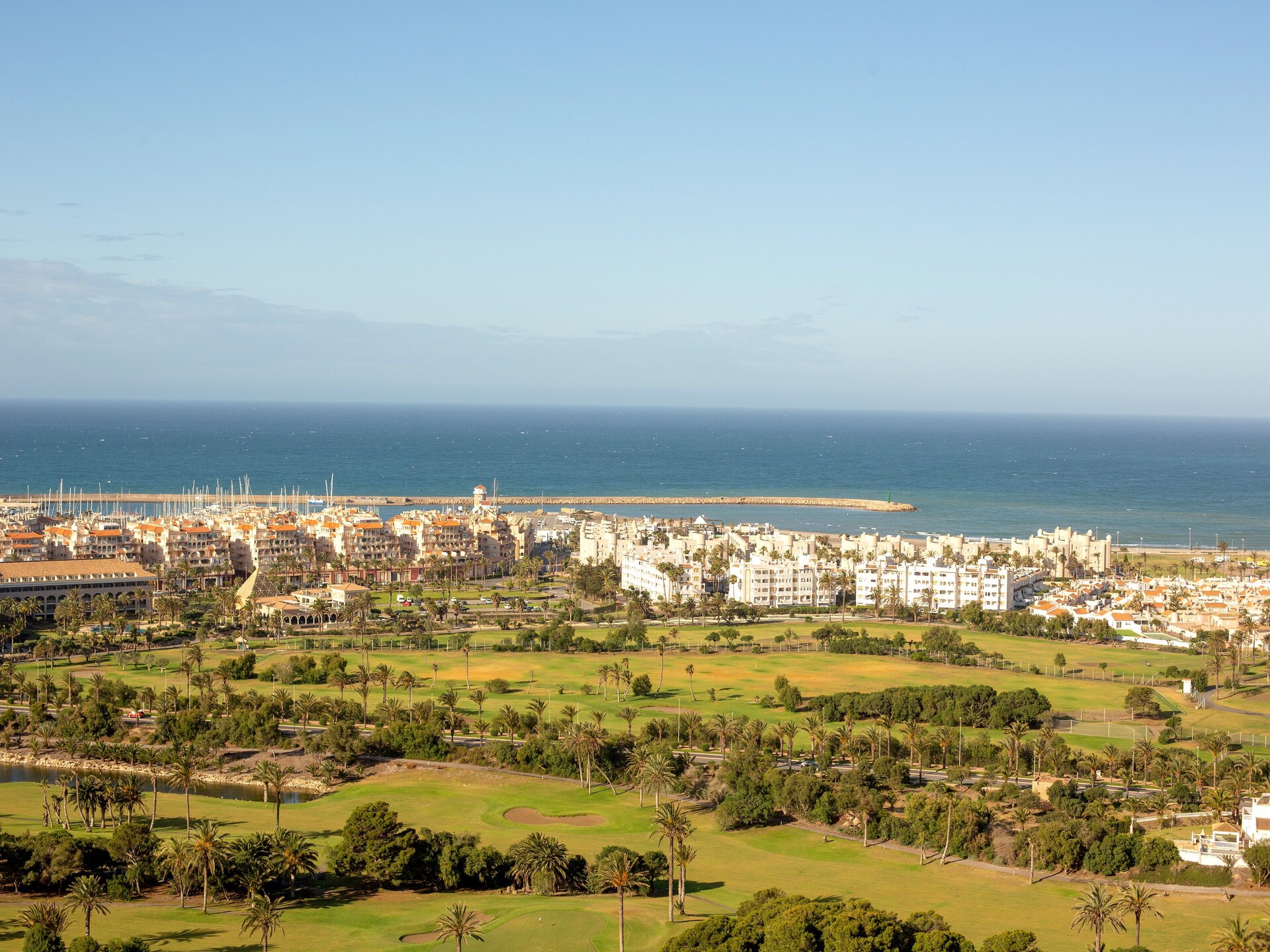 Licht appartement op de begane grond met zwembad, 500m van strand in Roquetas de Mar - foto 34
