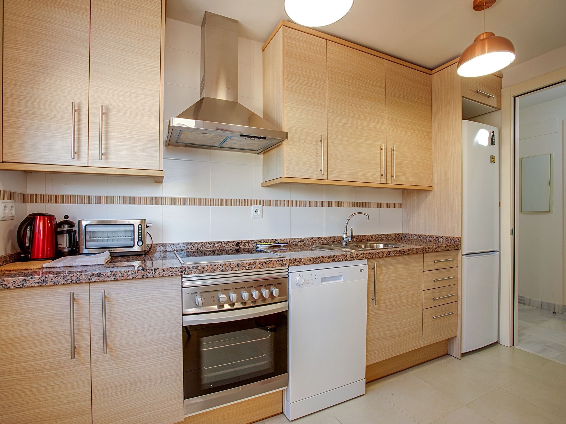 Licht appartement op de begane grond met zwembad, 500m van strand in Roquetas de Mar - foto 18