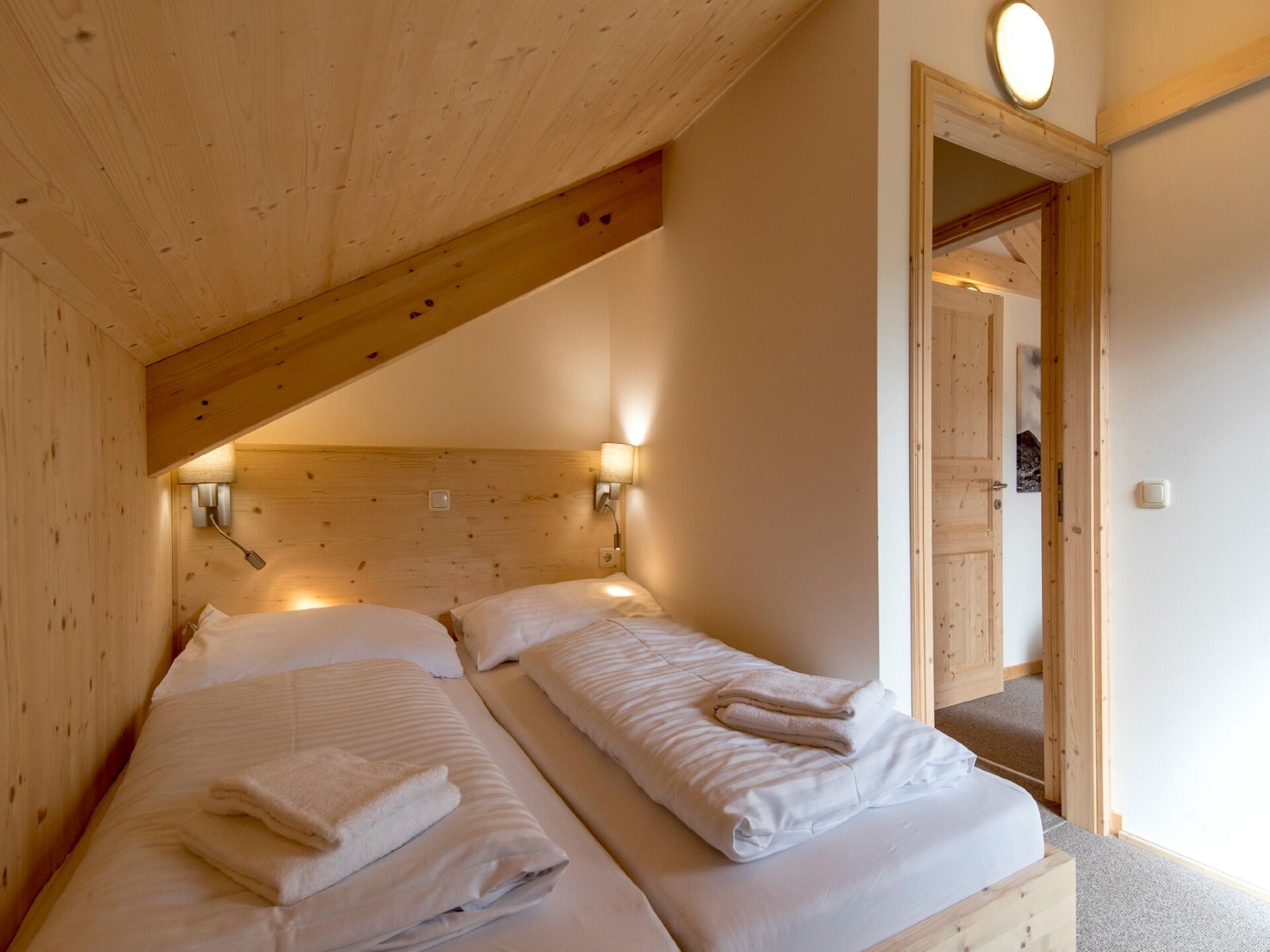 Aan de piste: Luxe chalet voor 8 personen in Sankt Georgen am Kresichberg · 4 slk - foto 8