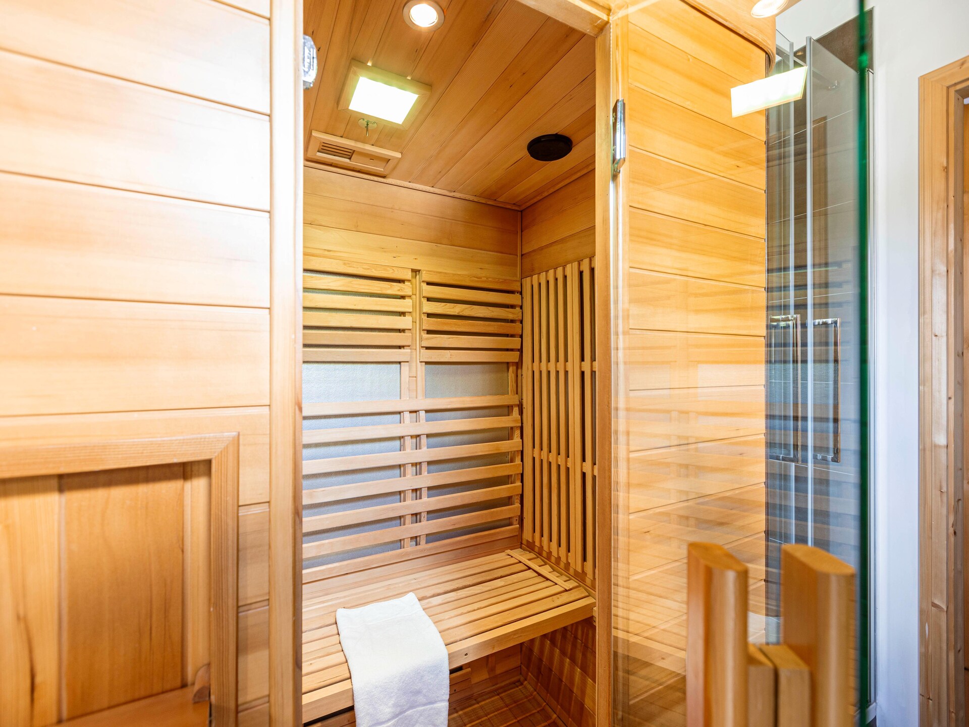 Aan de piste: Luxe chalet voor 8 personen in Sankt Georgen am Kresichberg · 4 slk - foto 31