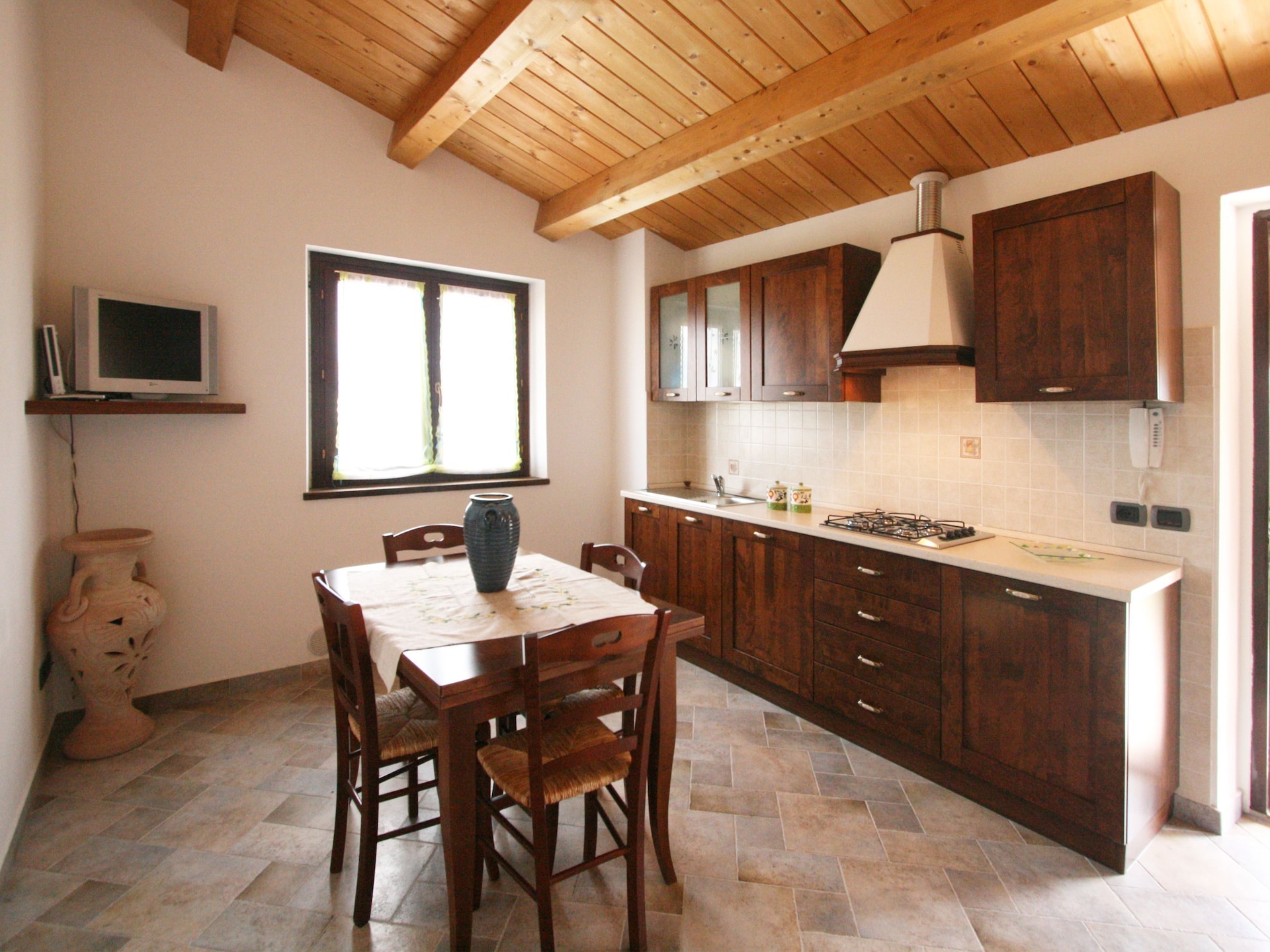 Privézwembad en ruimte voor 11 personen in villa Raggio di Sole, Cagli - foto 20