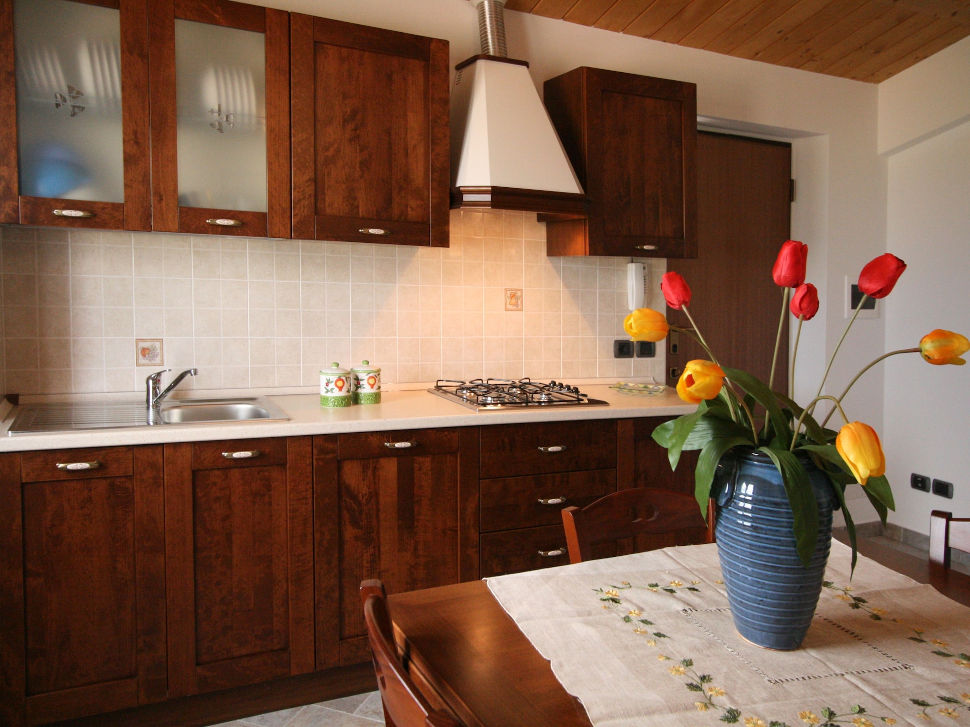 Privézwembad en ruimte voor 11 personen in villa Raggio di Sole, Cagli - foto 22