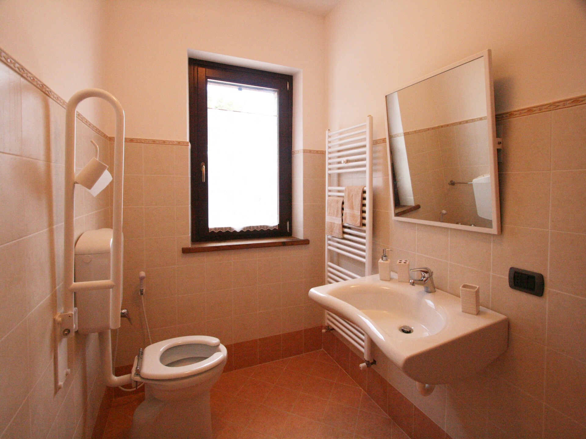 Privézwembad en ruimte voor 11 personen in villa Raggio di Sole, Cagli - foto 30
