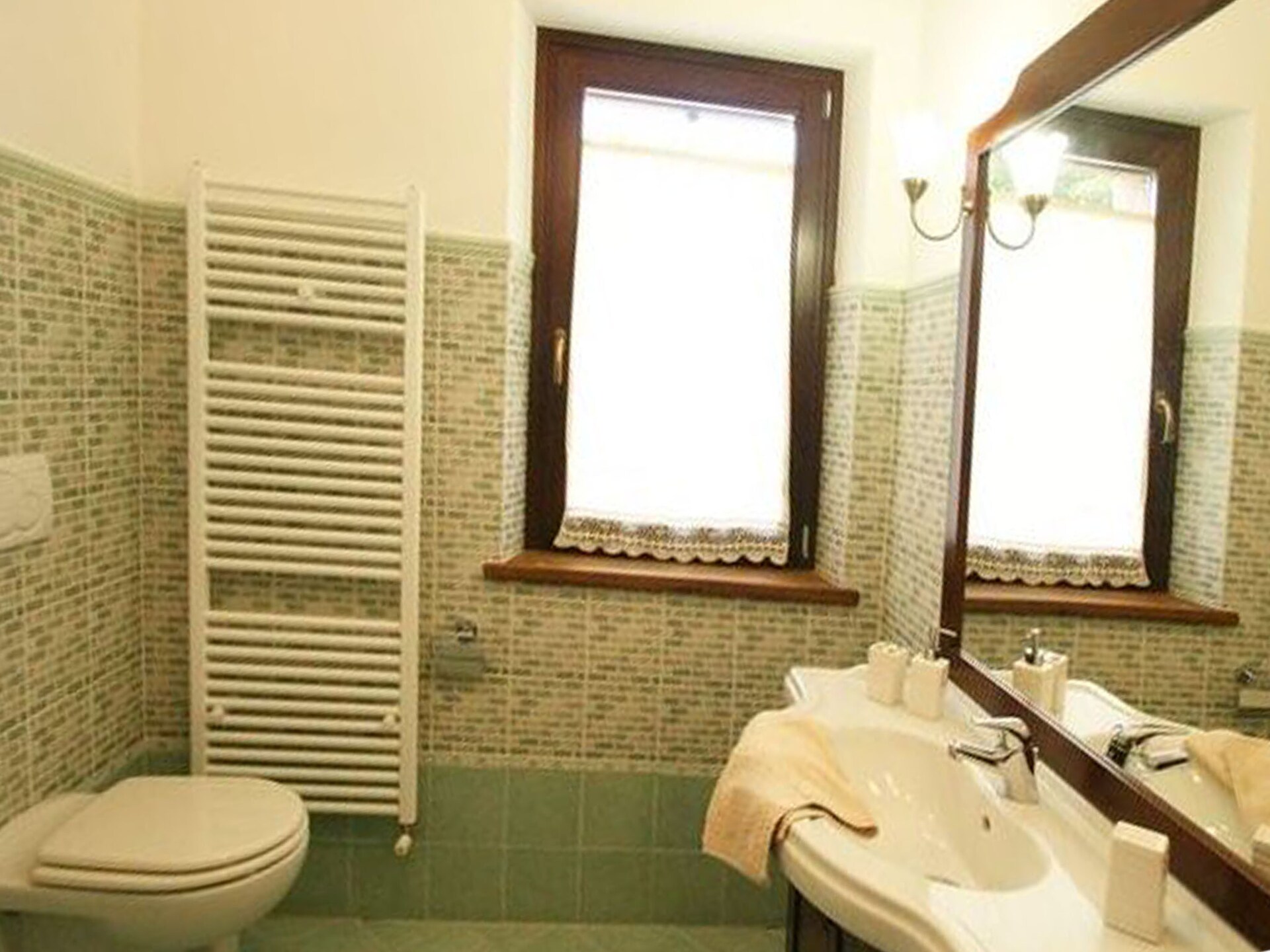 Privézwembad en ruimte voor 11 personen in villa Raggio di Sole, Cagli - foto 32