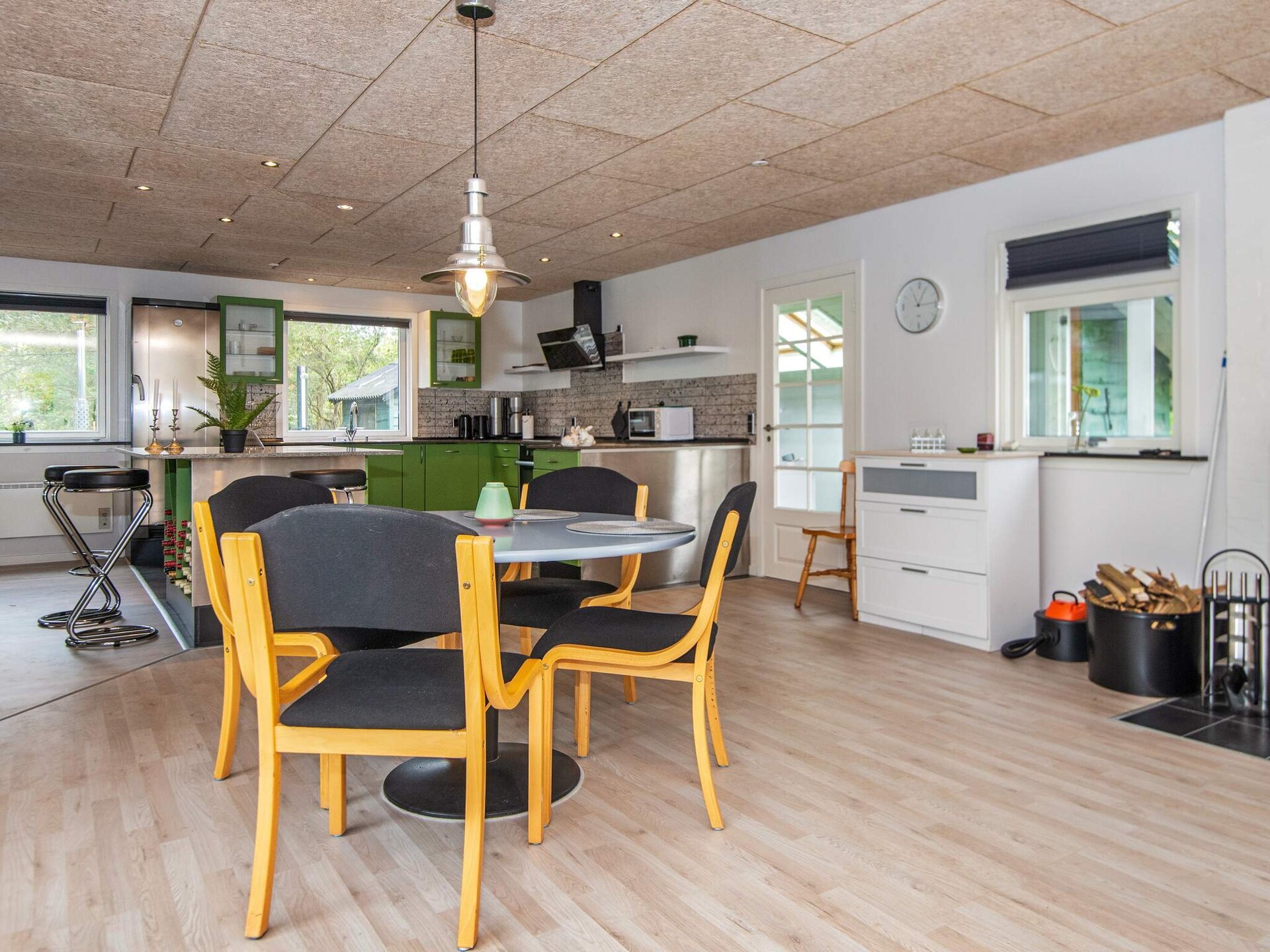 Vrijstaand vakantiehuis met hottub & sauna op 250m van fjord en zee - foto 25