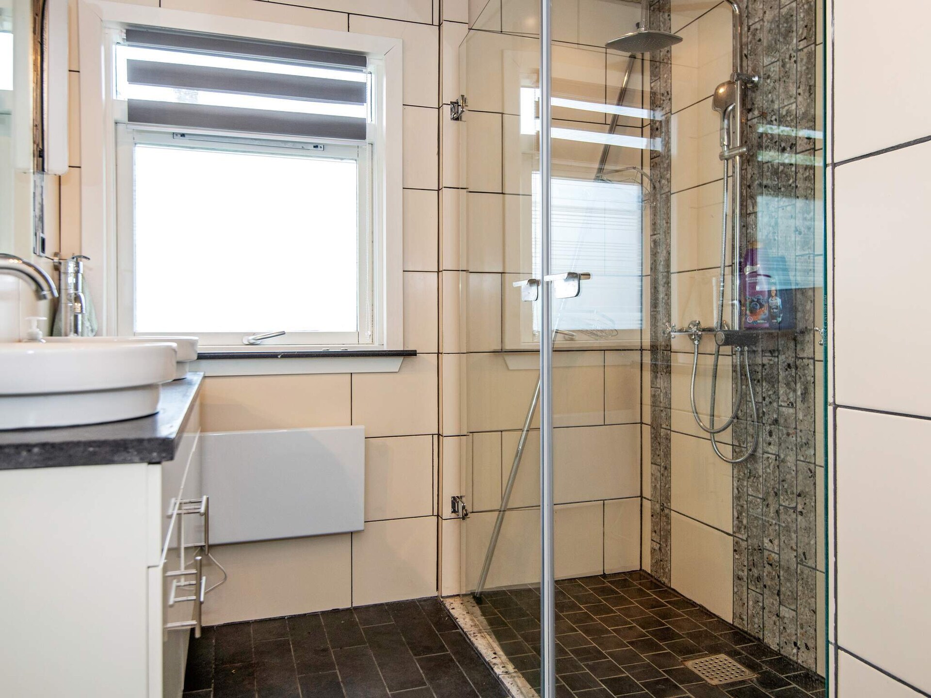 Vrijstaand vakantiehuis met hottub & sauna op 250m van fjord en zee - foto 34