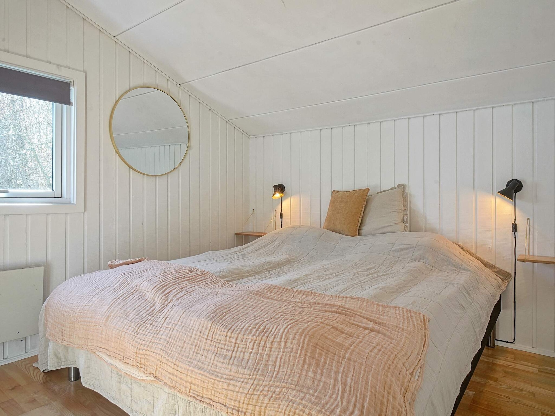 Stijlvol vrijstaand vakantiehuis met privézwembad en sauna op 250m van zee - foto 19
