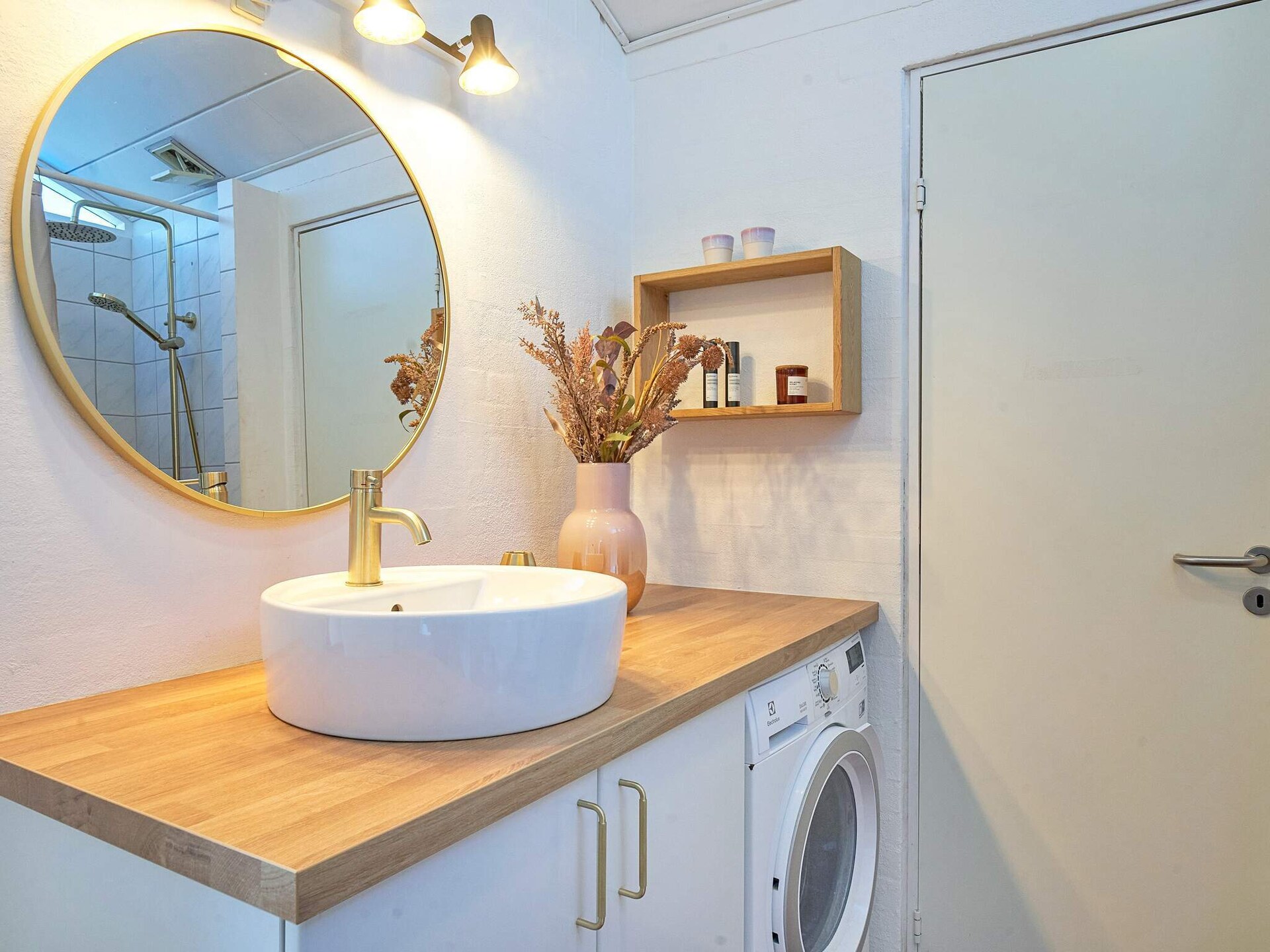 Stijlvol vrijstaand vakantiehuis met privézwembad en sauna op 250m van zee - foto 29