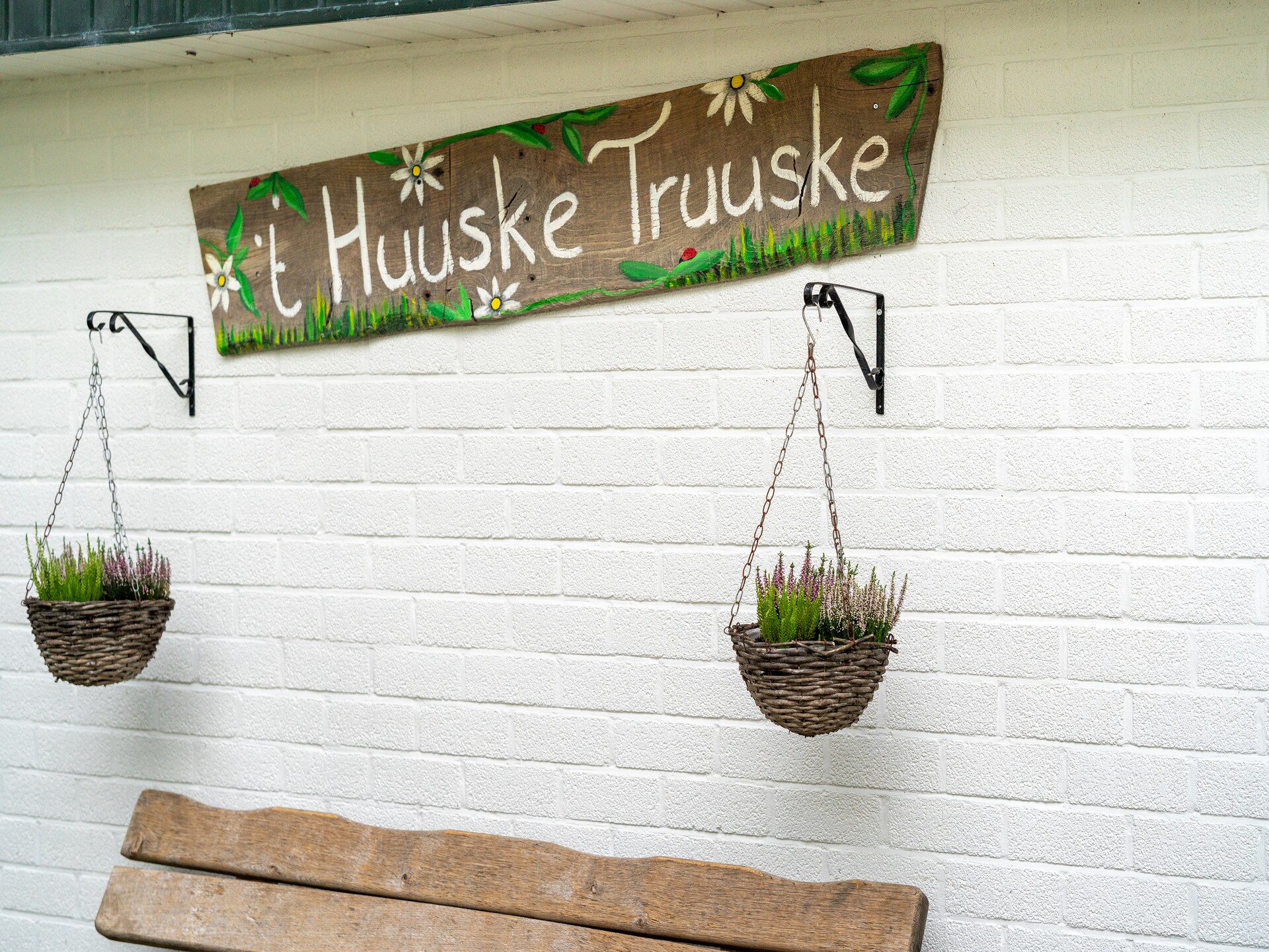 't Huuske Truuske: Landelijk genieten aan de vijver in Twente - foto 38