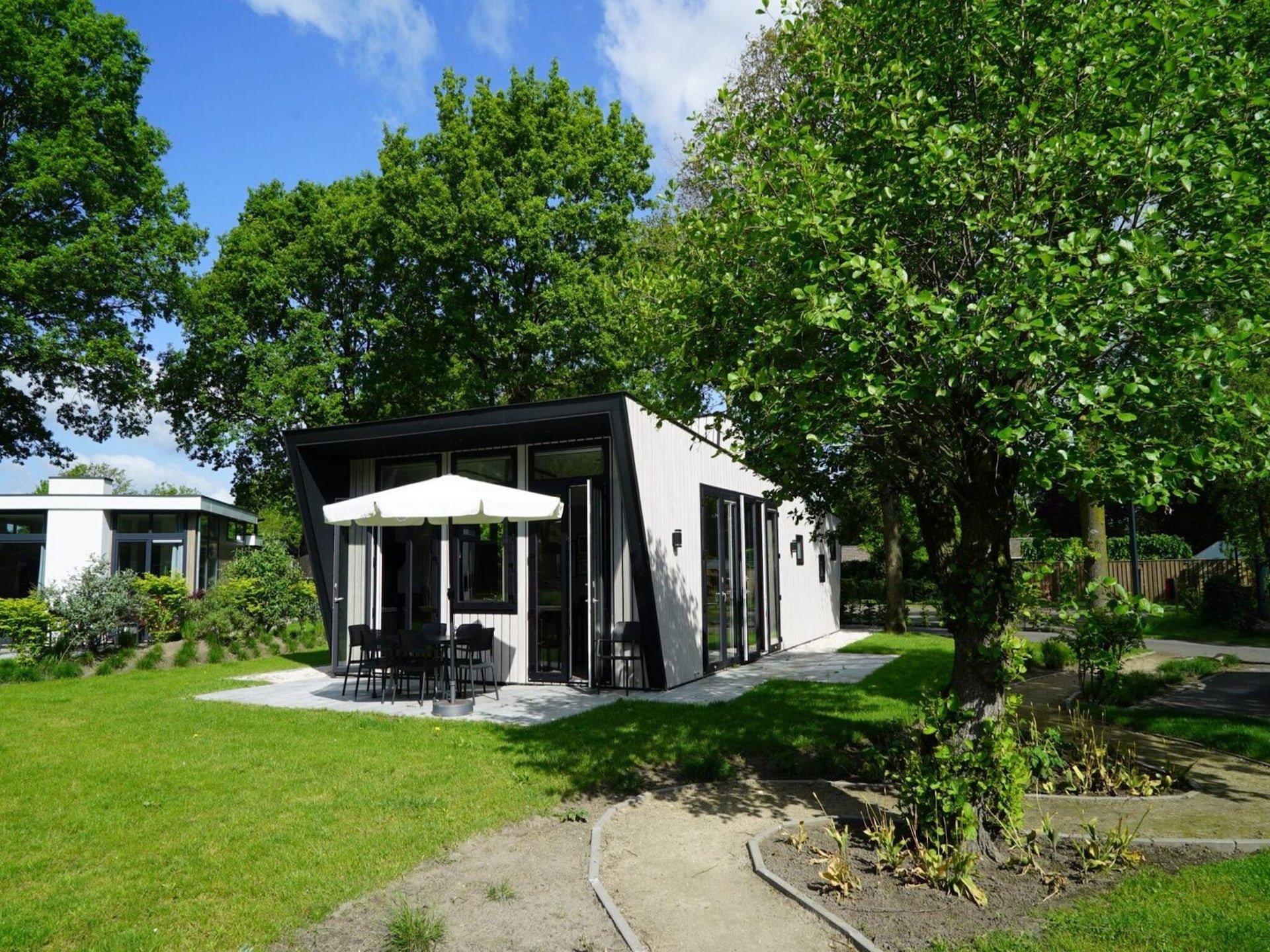 Modern chalet voor 6 personen vlakbij de Efteling in Kaatsheuvel - foto 1