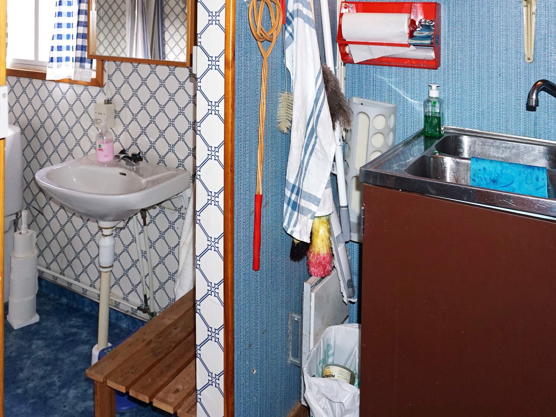 Vrijstaande stuga aan zee in Skäppevik met gastenverblijf en zeezicht - foto 28