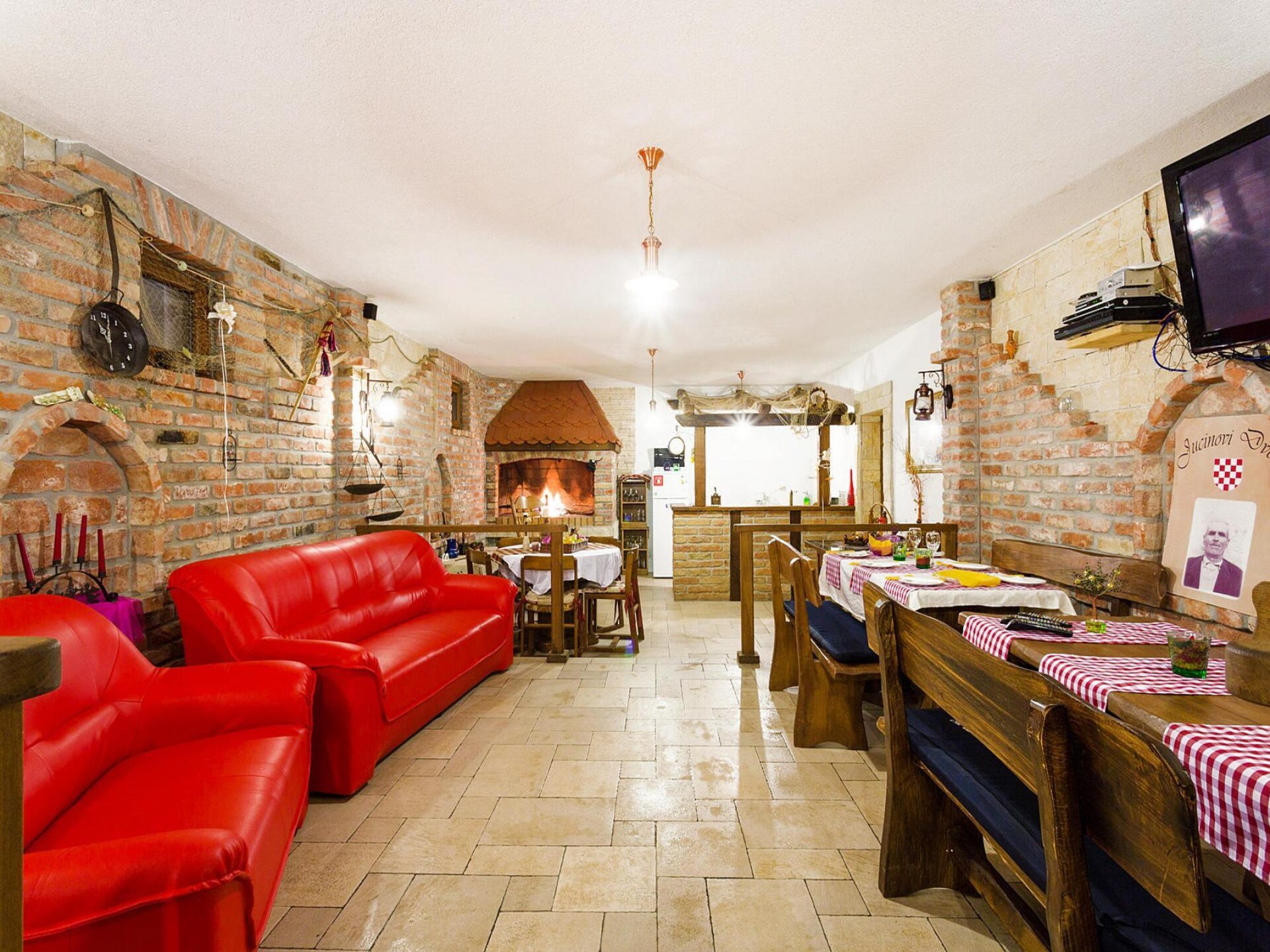 Vakantiehuis met privézwembad in Starigrad Paklenica voor 12 personen - foto 3