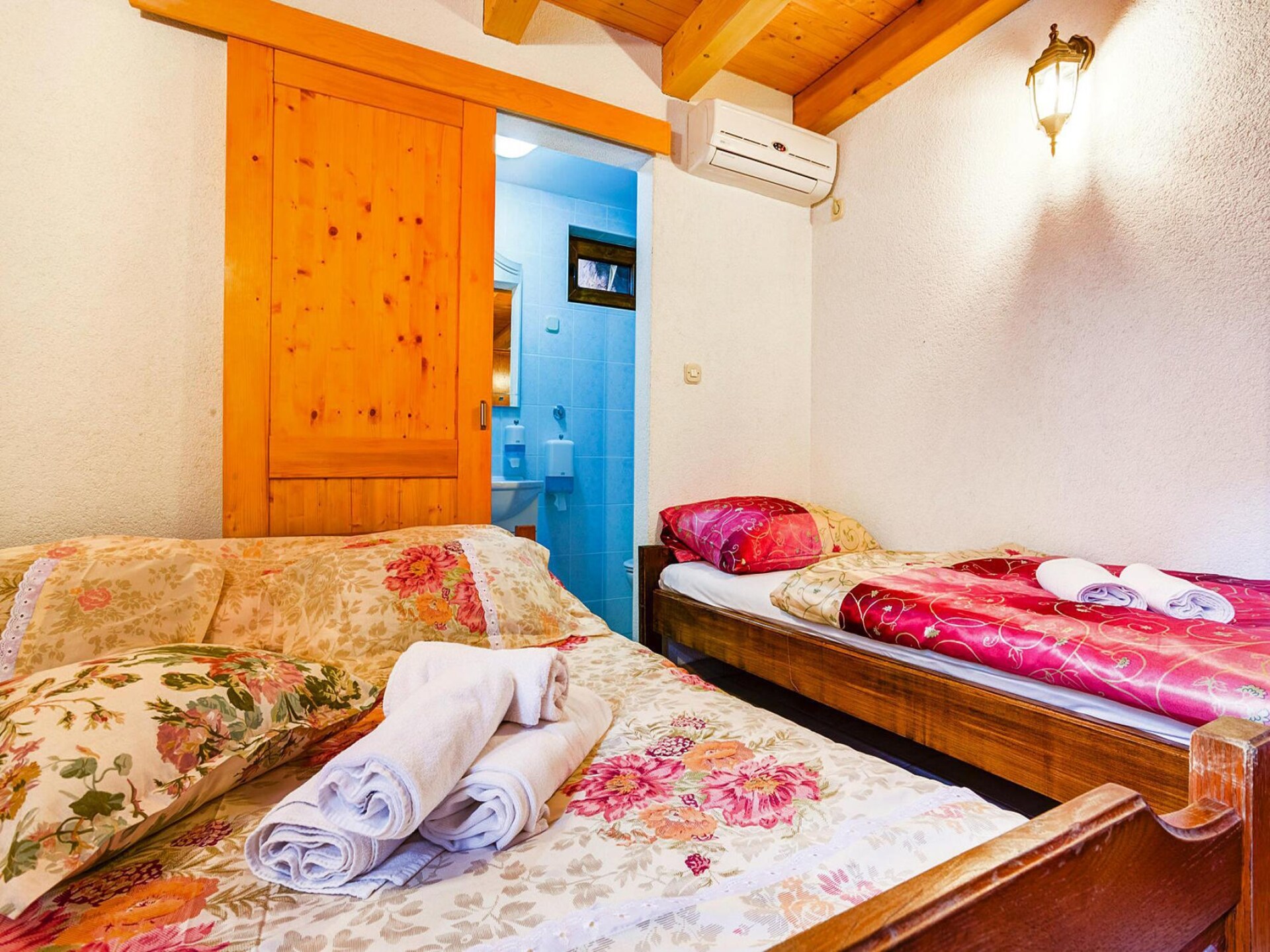 Vakantiehuis met privézwembad in Starigrad Paklenica voor 12 personen - foto 20