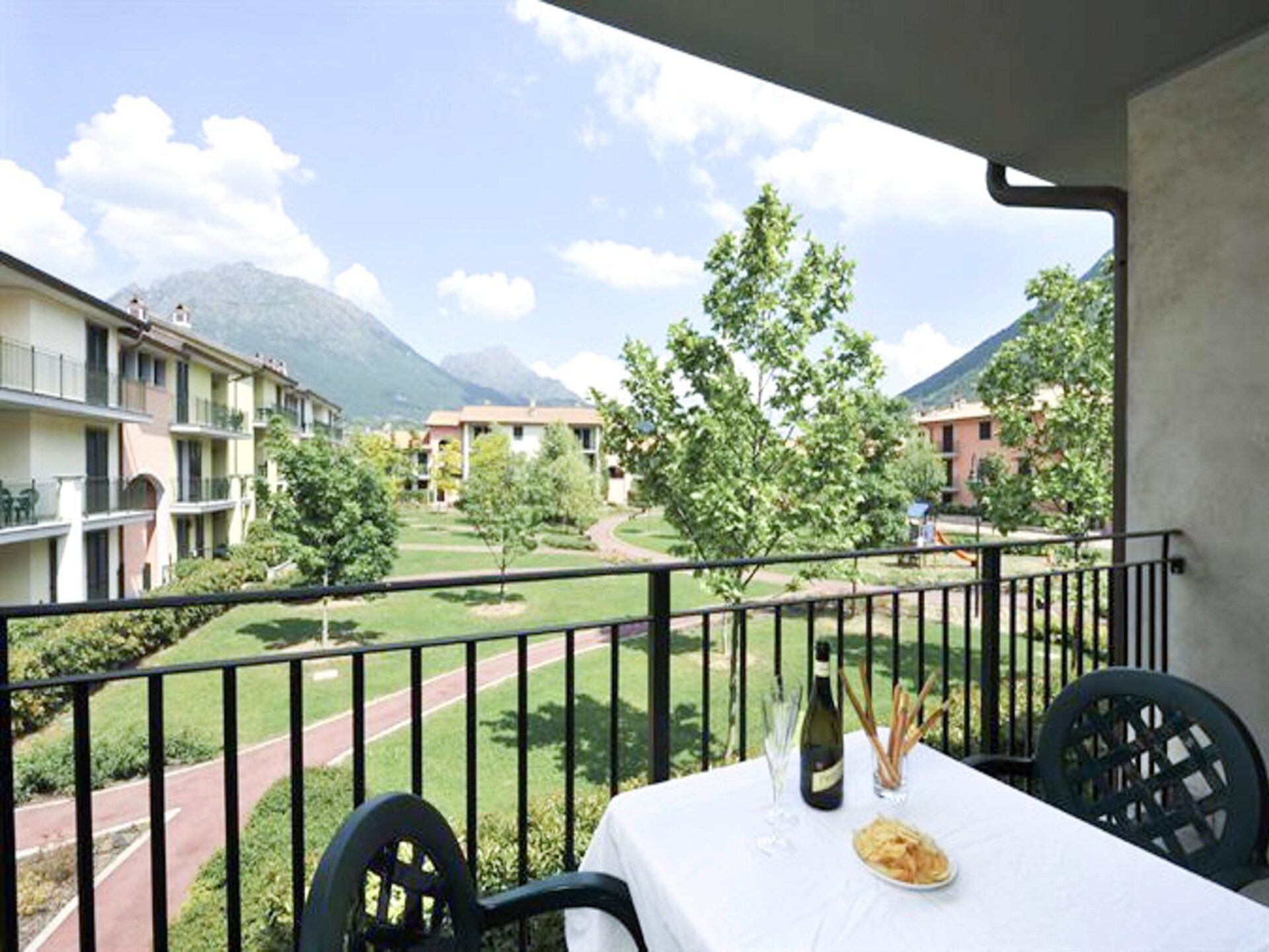 Knusse studio met balkon en bergzicht aan het Meer van Lugano - foto 21