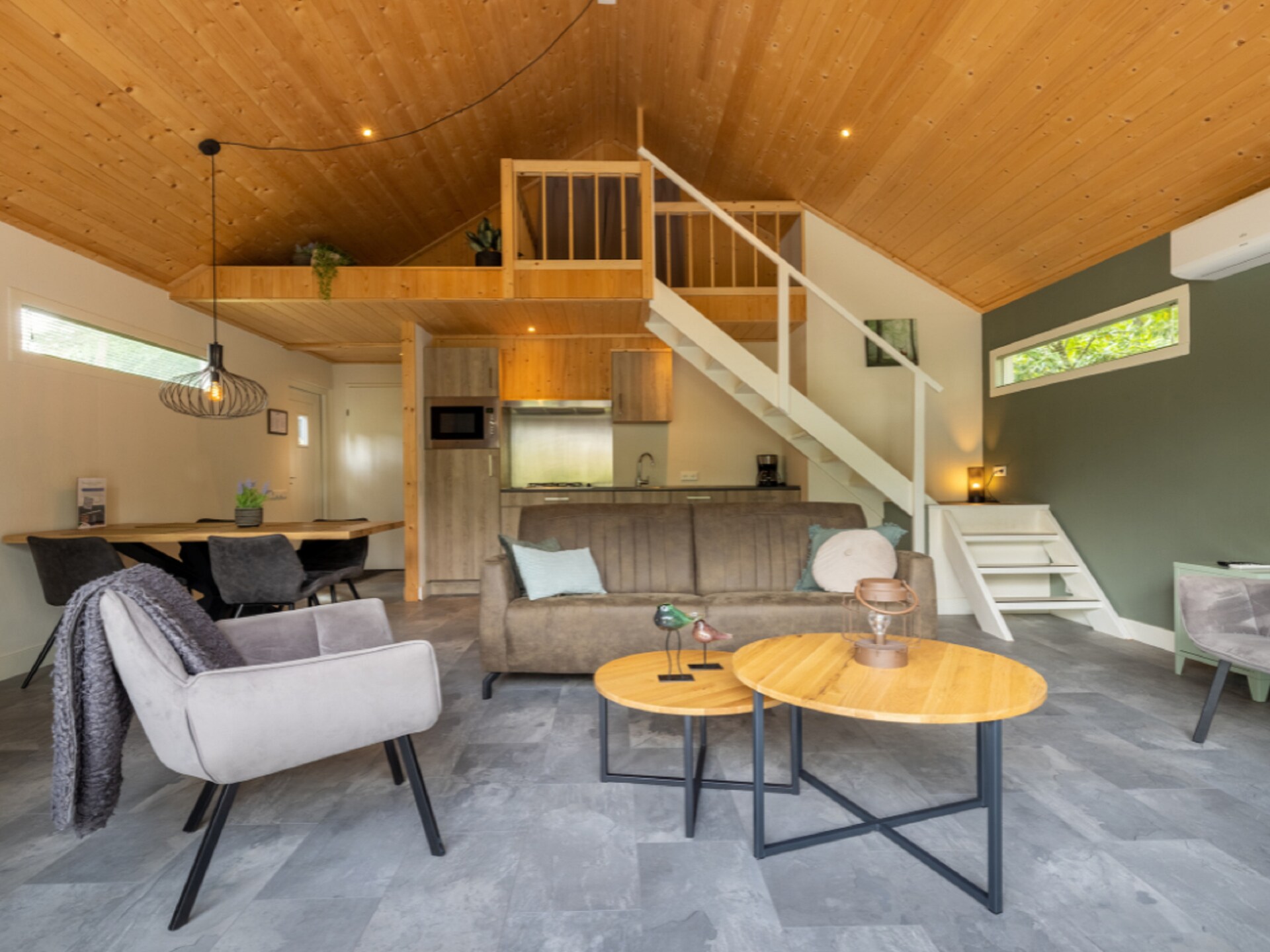 Boslodge met vide aan rustig water | Hoenderloo | Huisdieren welkom - foto 5