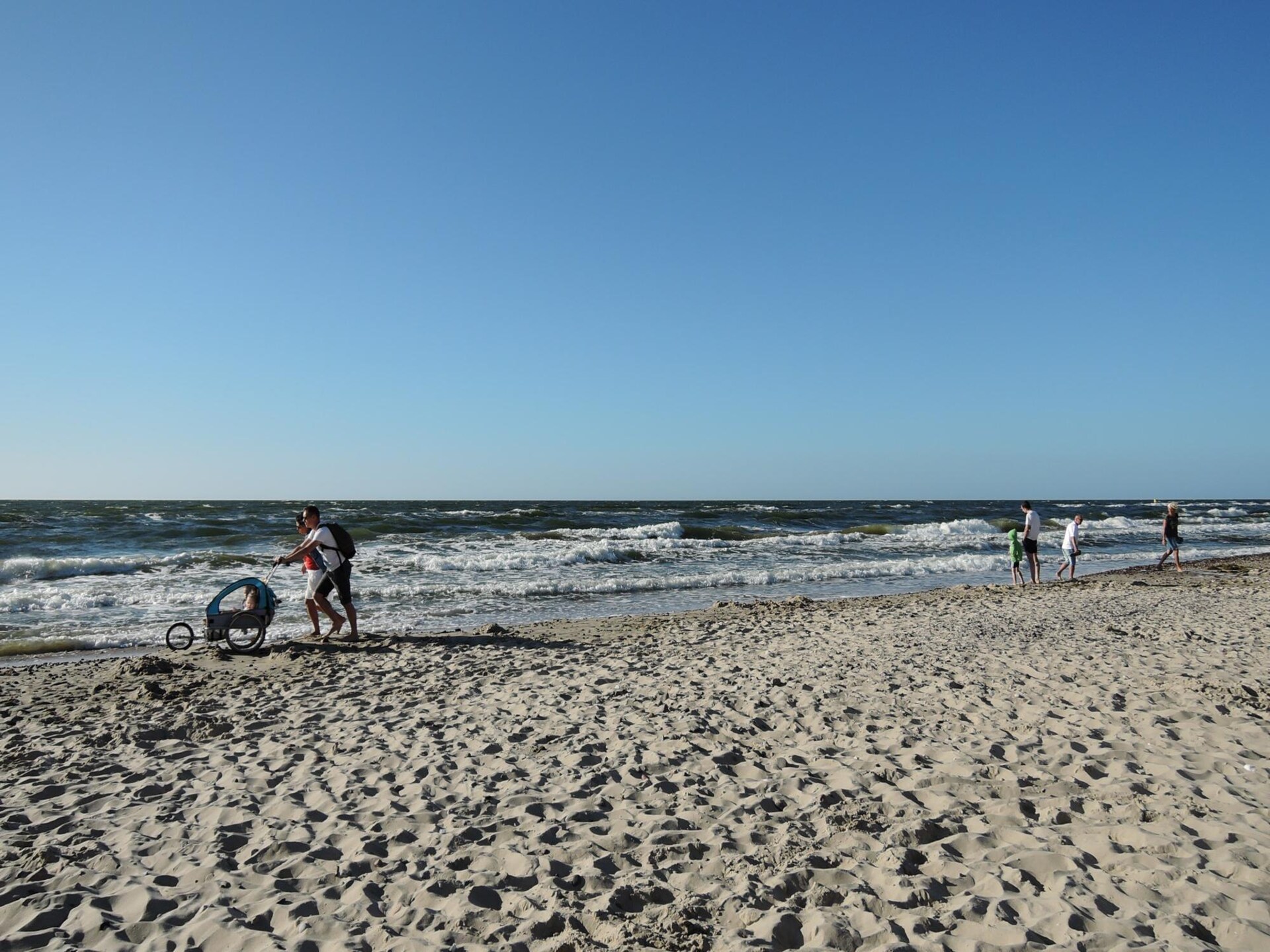 Licht vrijstaand vakantiehuis met zwembad, 250m van strand in Mrzezyno - foto 24