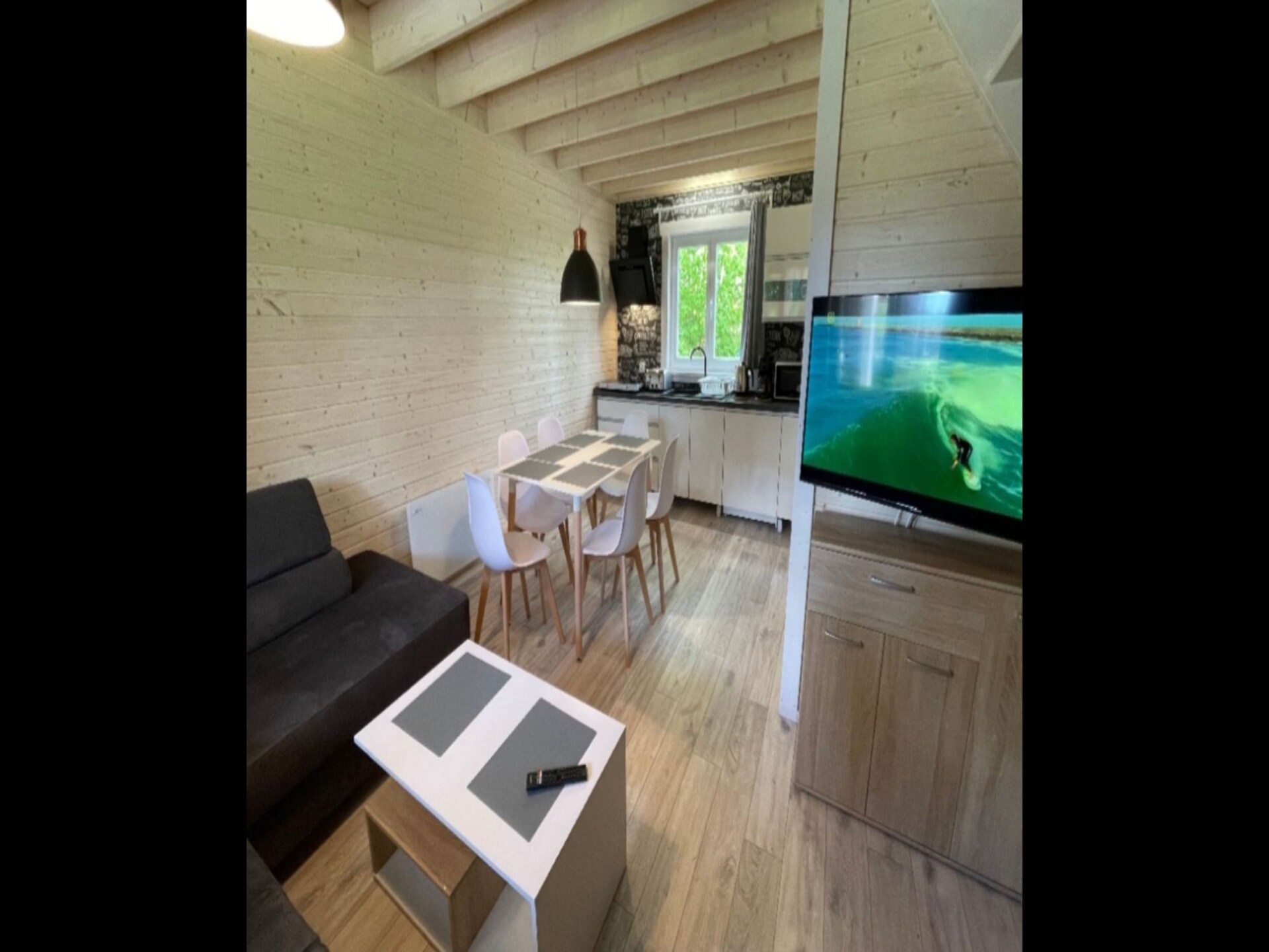 Licht vrijstaand vakantiehuis met zwembad, 250m van strand in Mrzezyno - foto 7