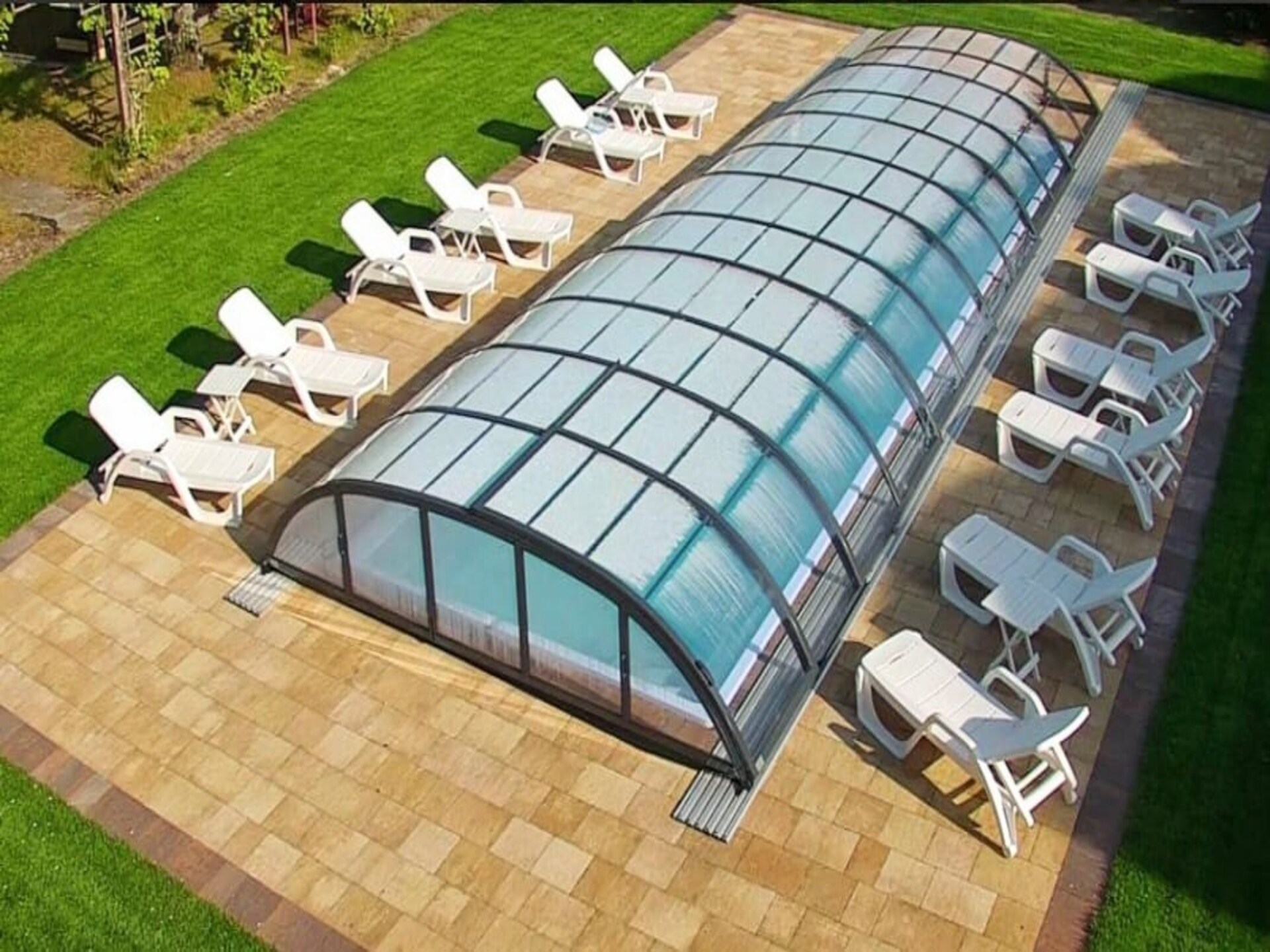 Licht vrijstaand vakantiehuis met zwembad, 250m van strand in Mrzezyno - foto 3