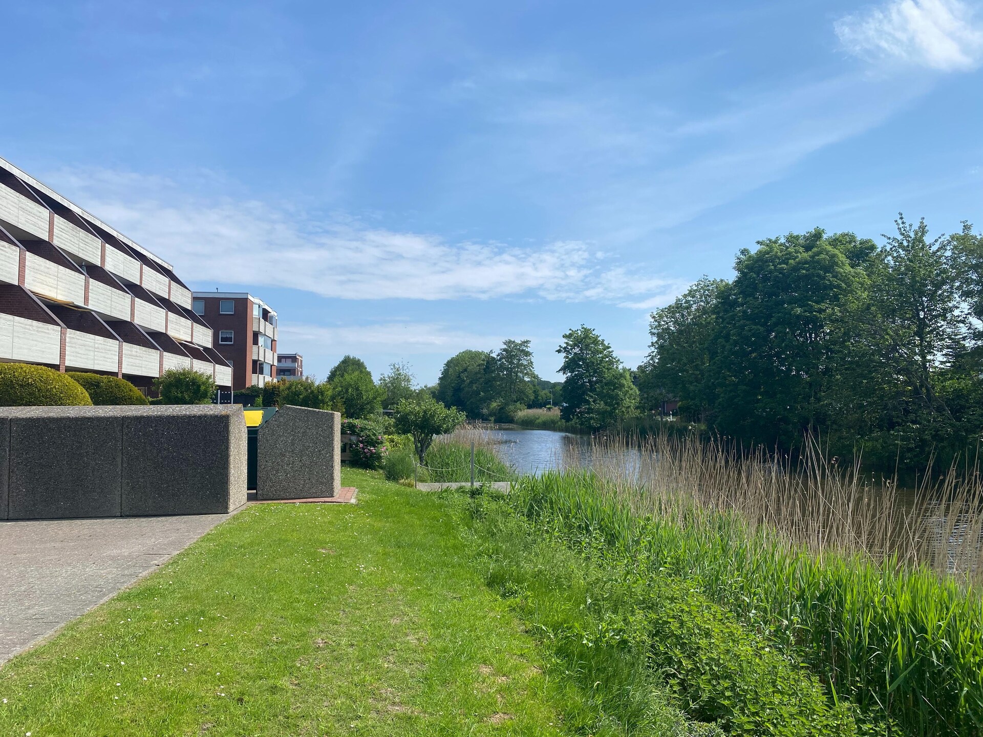 Gezellig appartement aan het water met balkon, vlakbij strand Dornumersiel - foto 8