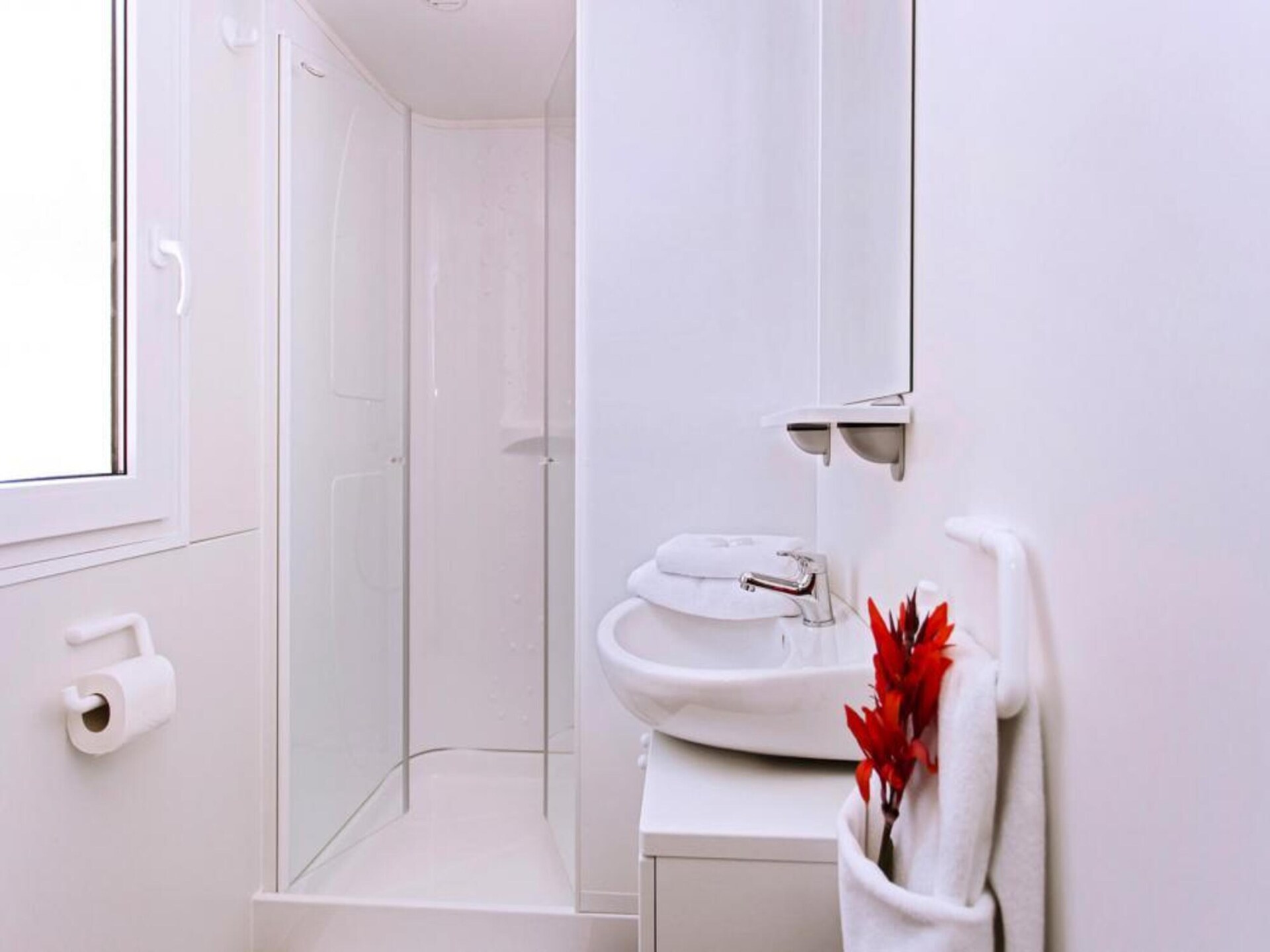 Stacaravan Dalmatia Plus nabij zandstrand Soline in Biograd - foto 11