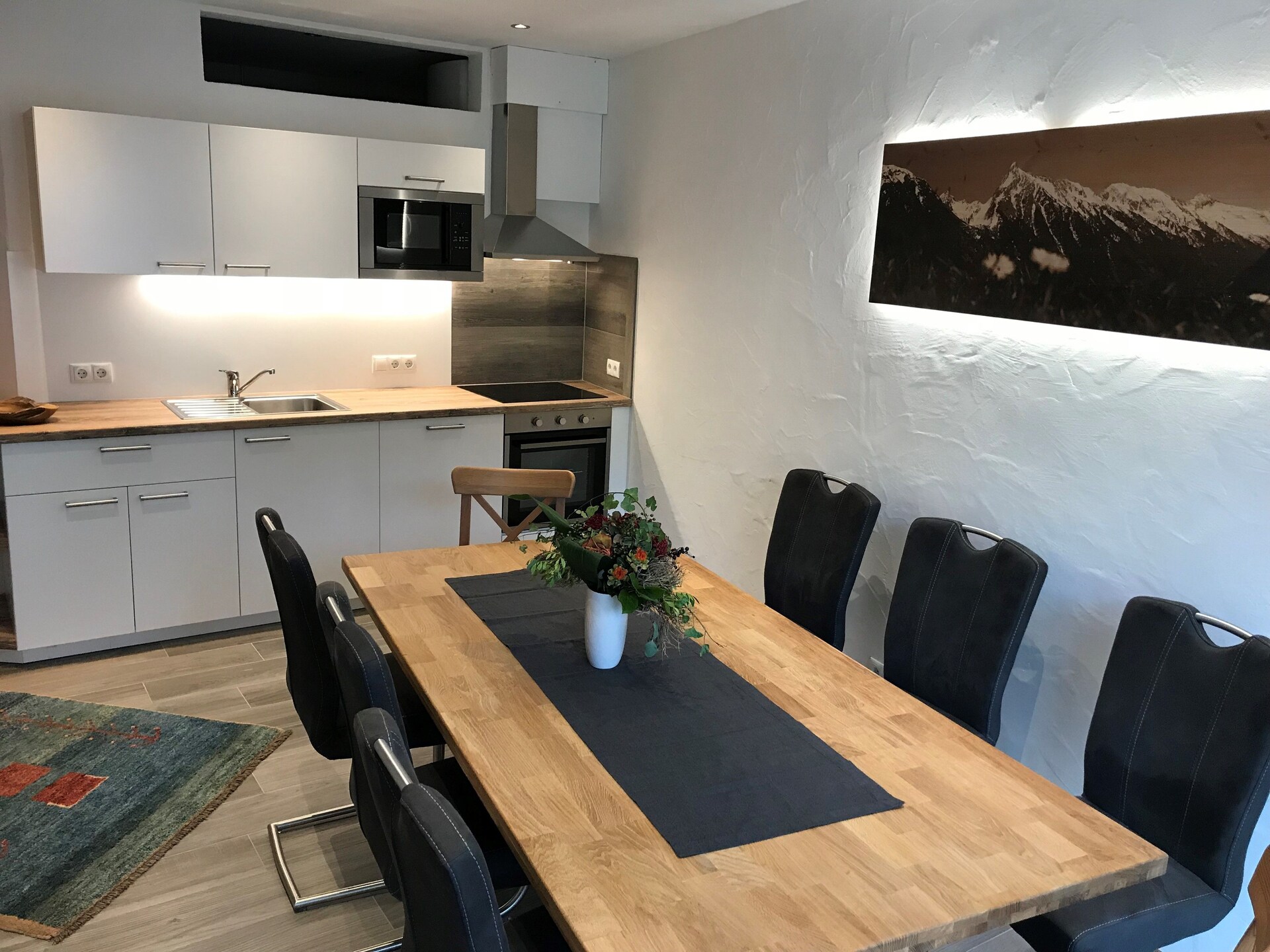 Ruim appartement voor 8 in dorpshart Fügen, vlakbij skilift en thermaalbad - foto 8