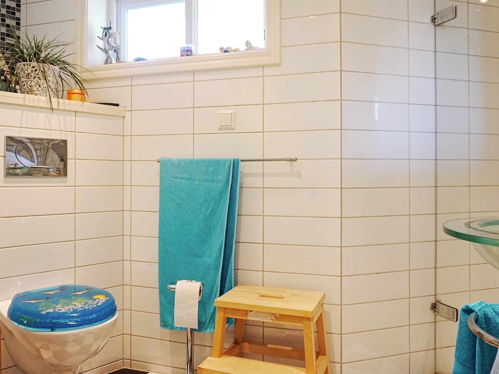 Ruim vakantiehuis met zeezicht op 150 meter van de kust in Sannäs - foto 23