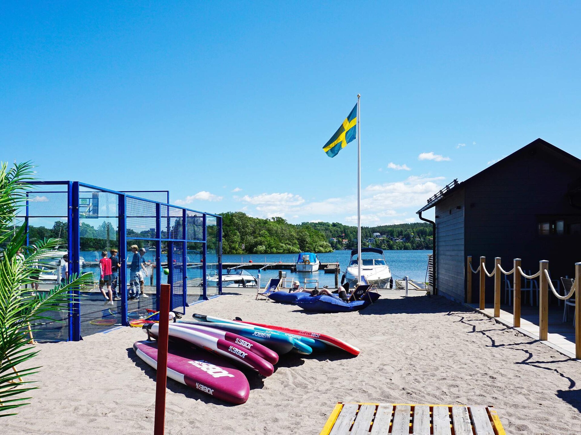 Modern vakantiehuis op Ekerö, 800m van meer en vlakbij golfbaan - foto 10