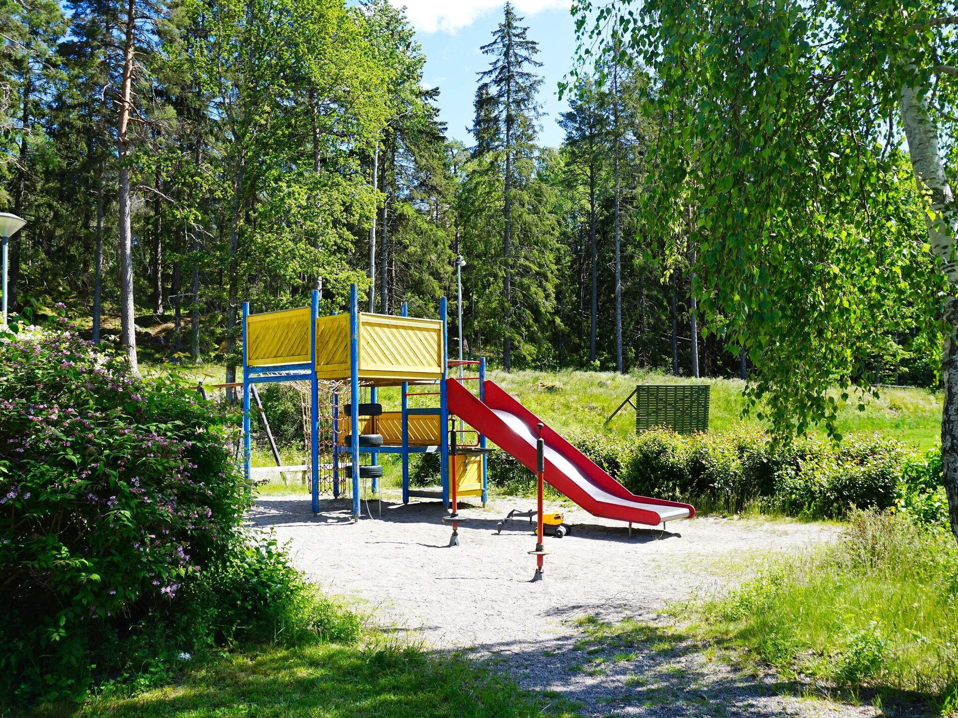 Modern vakantiehuis op Ekerö, 800m van meer en vlakbij golfbaan - foto 13