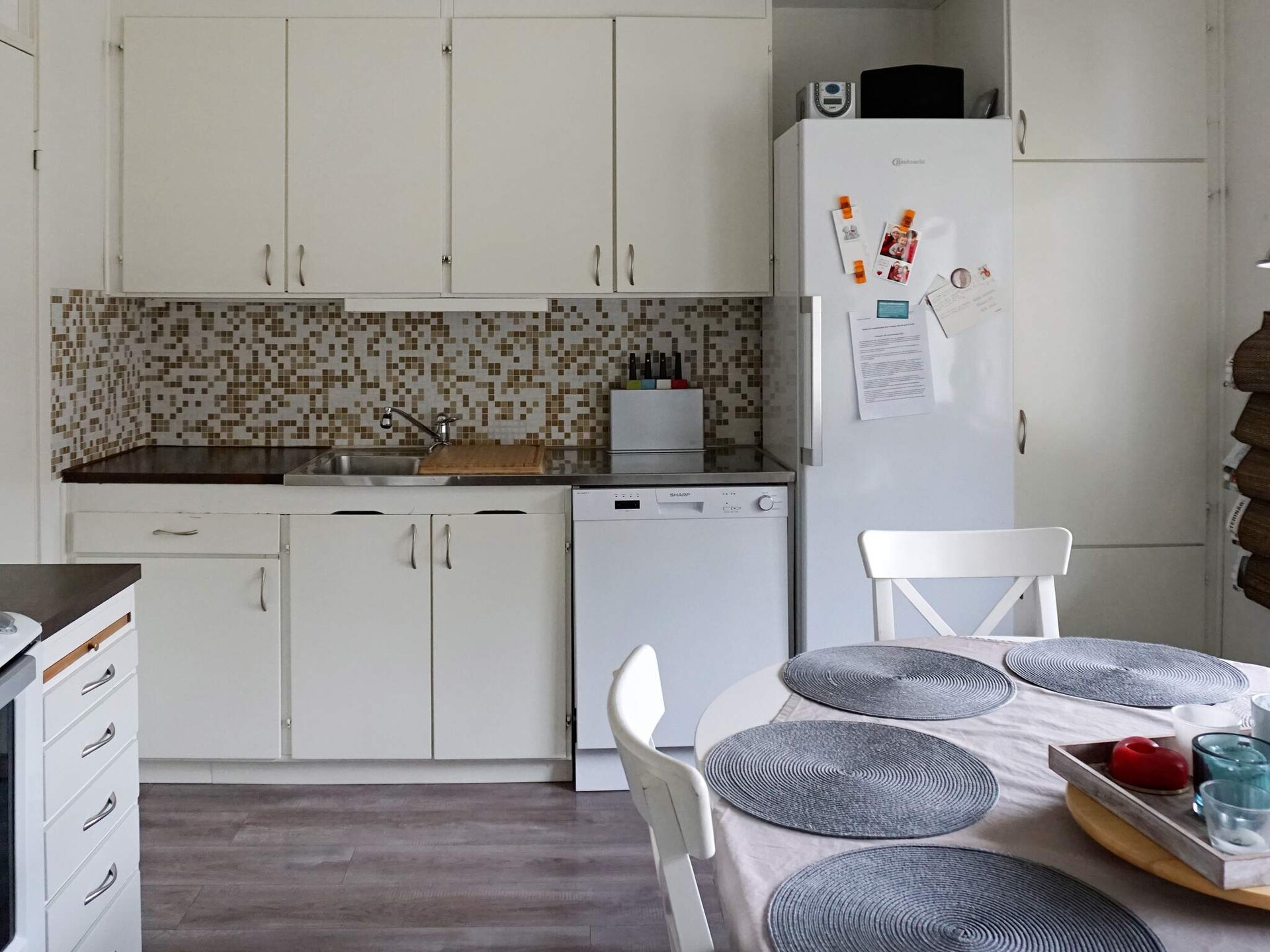 Modern vakantiehuis op Ekerö, 800m van meer en vlakbij golfbaan - foto 18