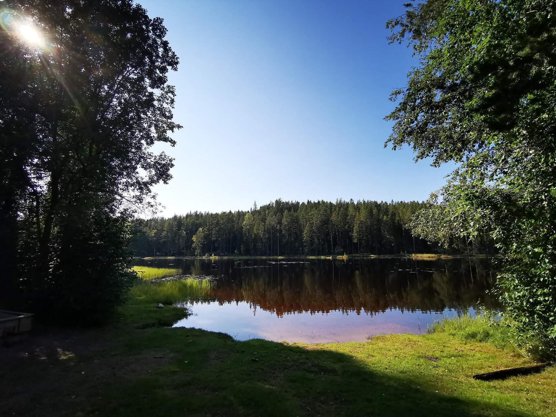 Modern vakantiehuis in Bergslagen met panoramisch uitzicht en golfbaan - foto 14