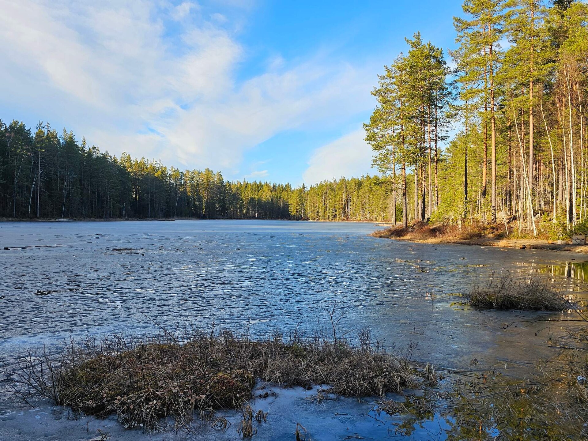Modern vakantiehuis in Bergslagen met panoramisch uitzicht en golfbaan - foto 20