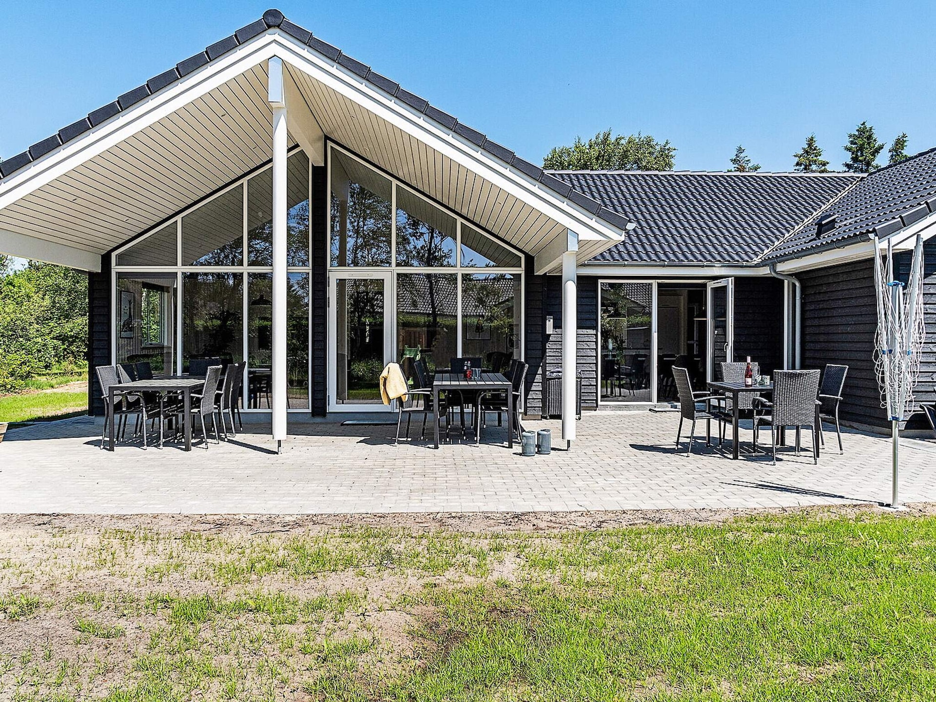 Ruim vakantiehuis in Blåvand voor 18 personen met zwembad en sauna - foto 79