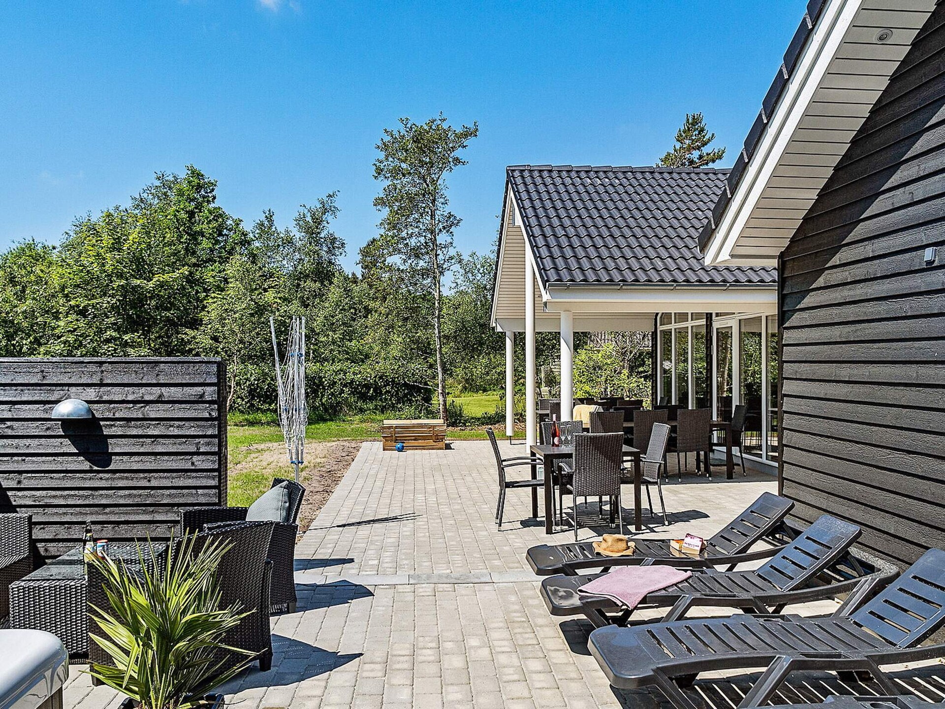Ruim vakantiehuis in Blåvand voor 18 personen met zwembad en sauna - foto 84