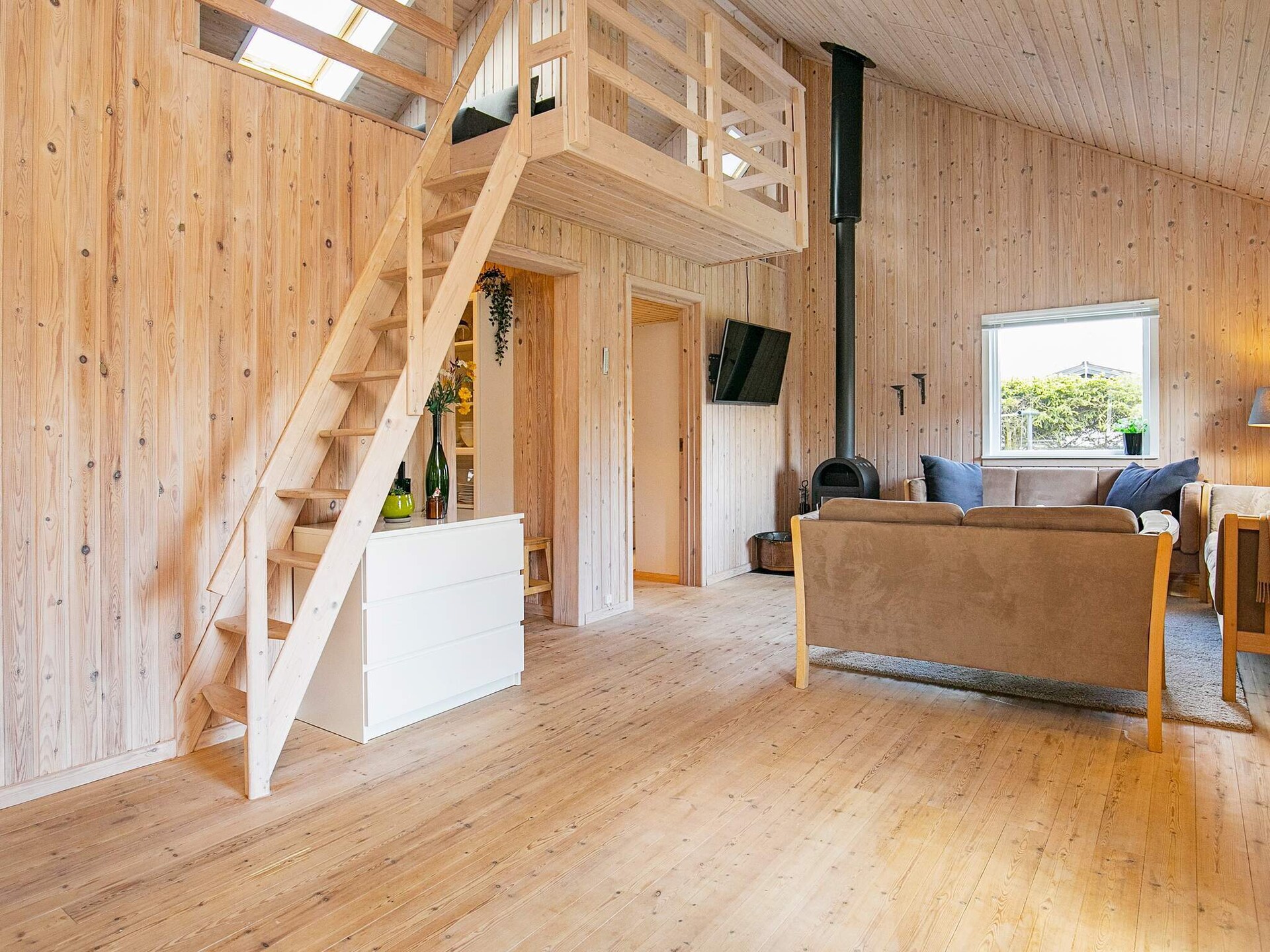 Vrijstaand vakantiehuis met sauna en whirlpool bij Hals - foto 8
