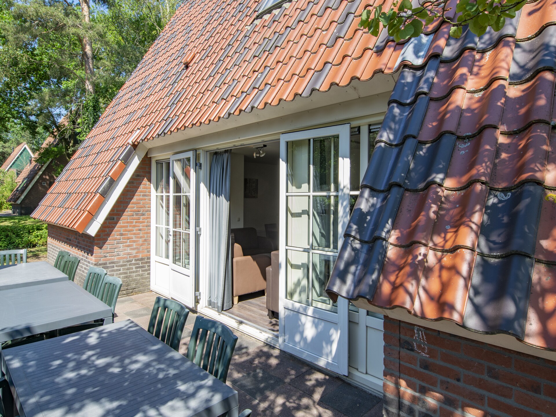 Villa De Katjeskelder 18: Luxe groepsaccommodatie met sauna in Oosterhout - foto 12
