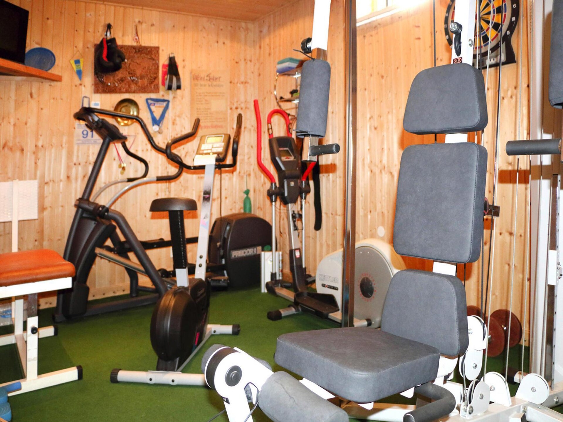 Ruim appartement aan de bosrand met sauna, vlakbij de Rennsteig - foto 19