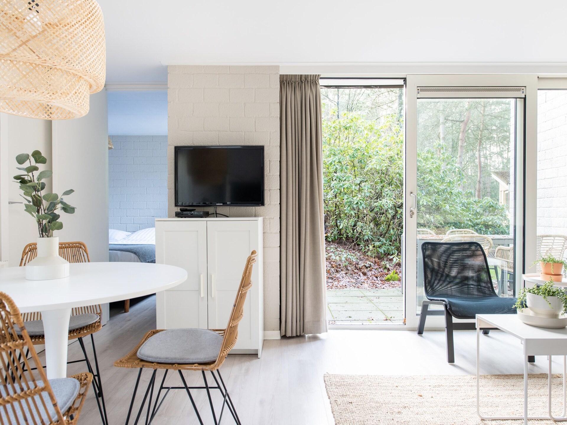 Huisdiervriendelijke bungalow op rustig park aan de Veluwe - foto 2