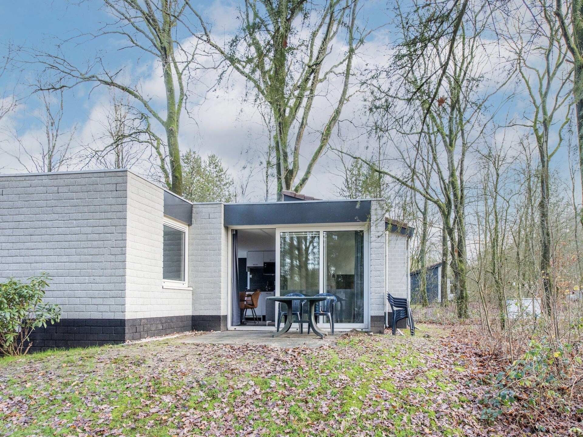 Gereno­veerde familiebungalow op de Veluwe, honden welkom bij Kootwijkerzand - foto 3
