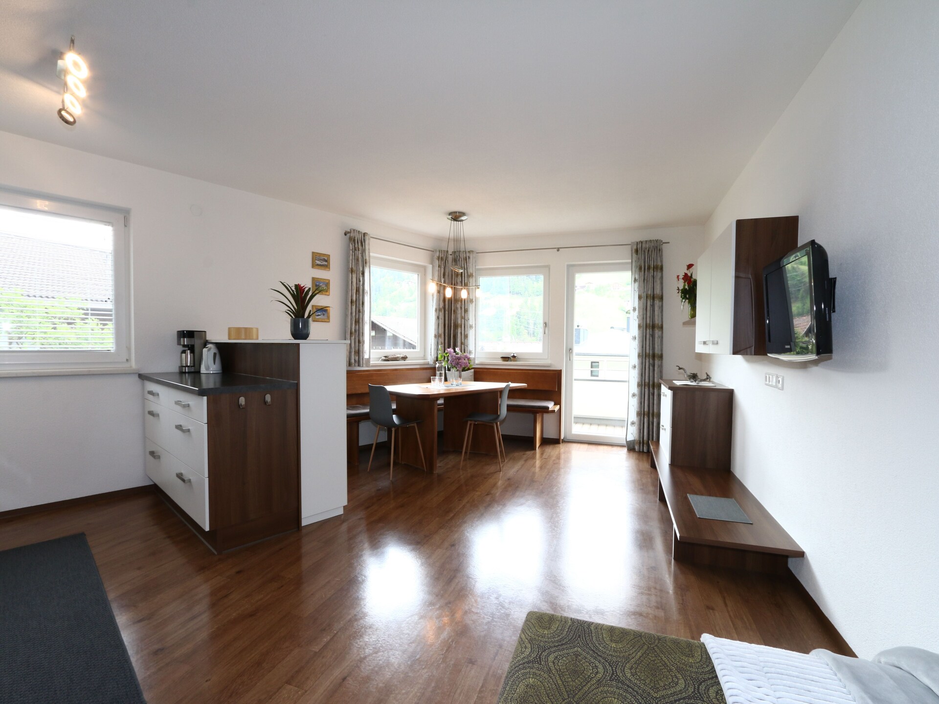 Ferienwohnung Daniela: Gezellig appartement op 20m van de skilift in Hippach - foto 4