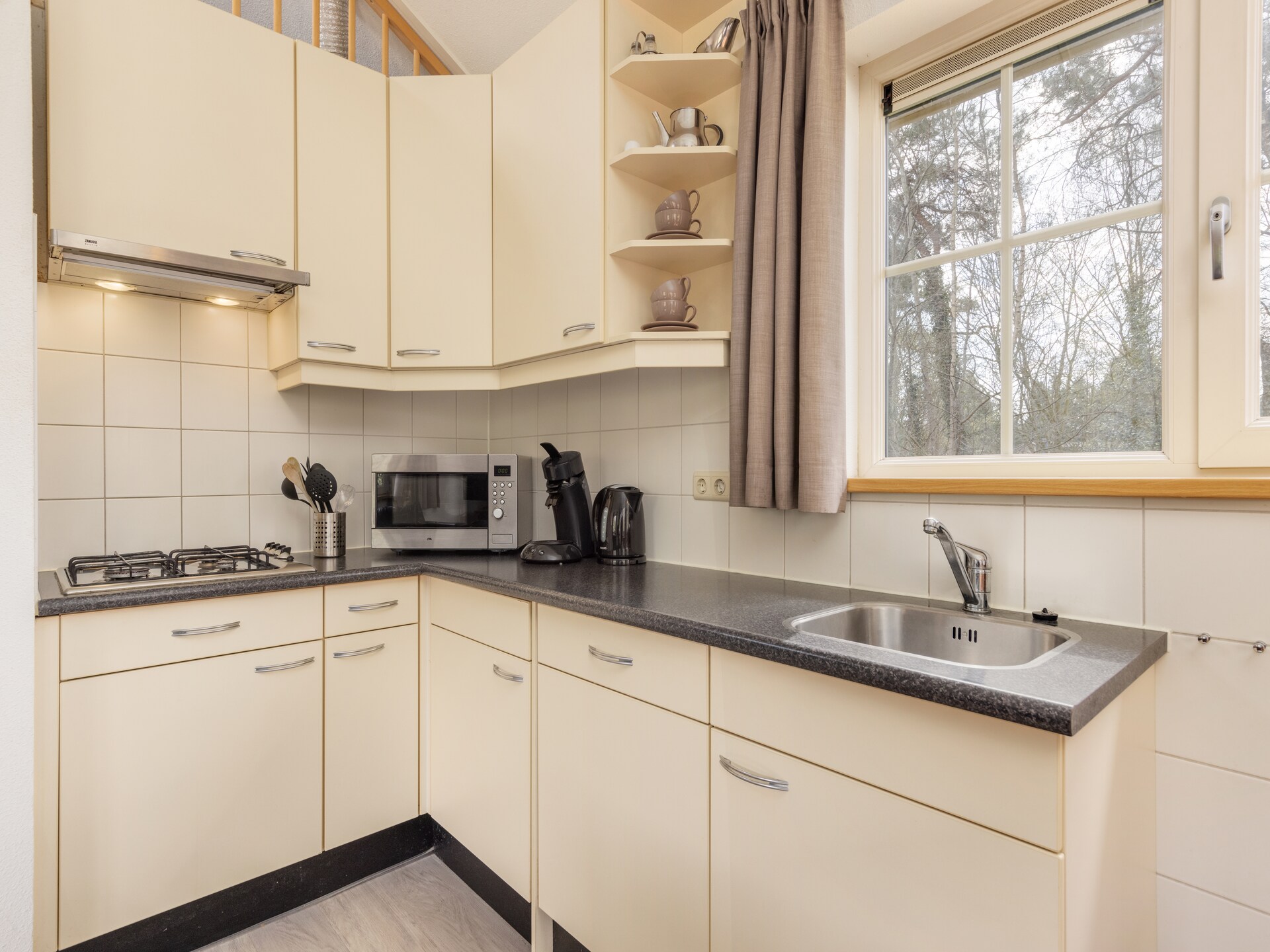 Vrijstaande bungalow met infraroodsauna op vakantiepark in Veluwe - foto 3
