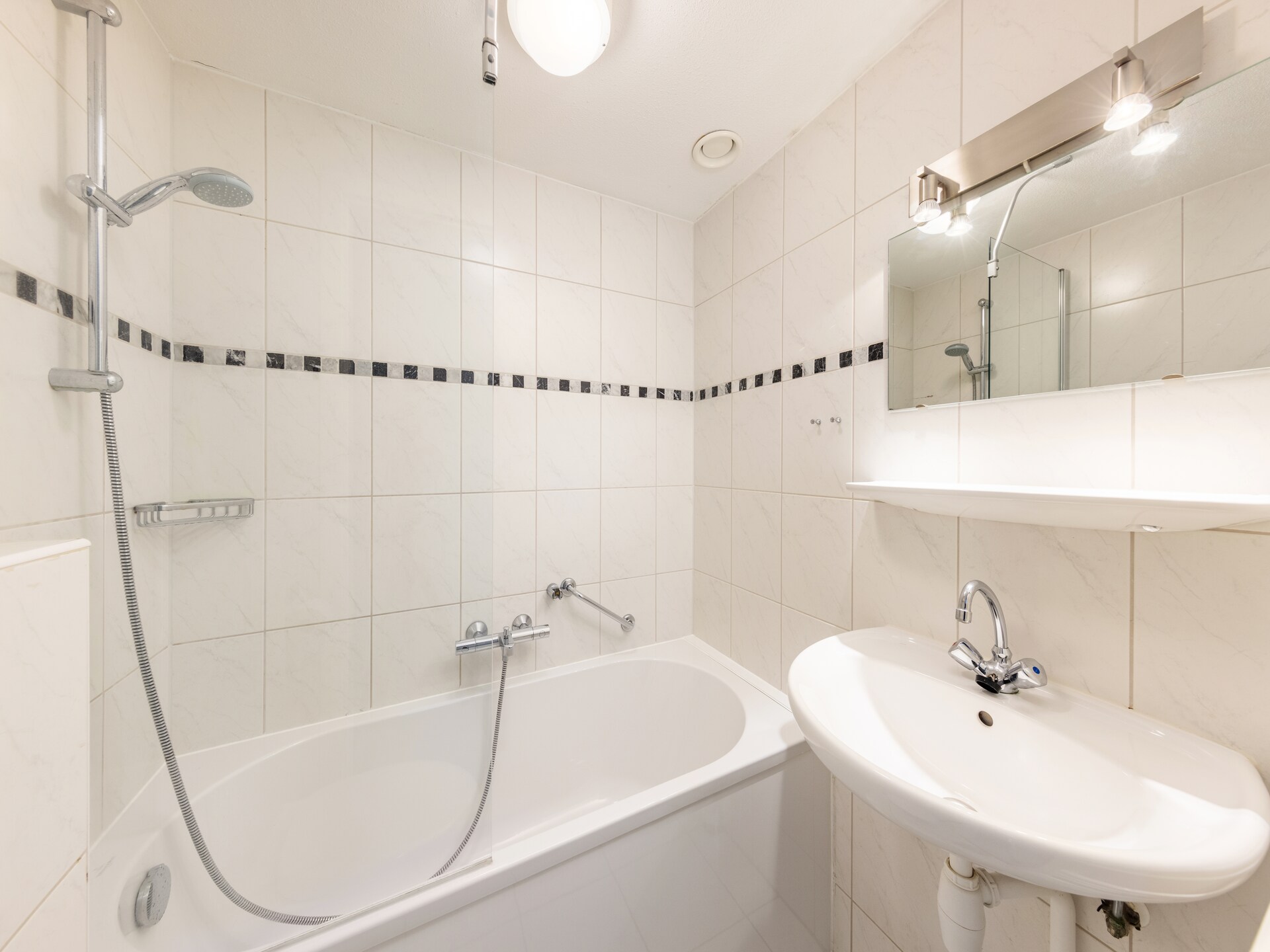 Vrijstaande bungalow met infraroodsauna op vakantiepark in Veluwe - foto 11
